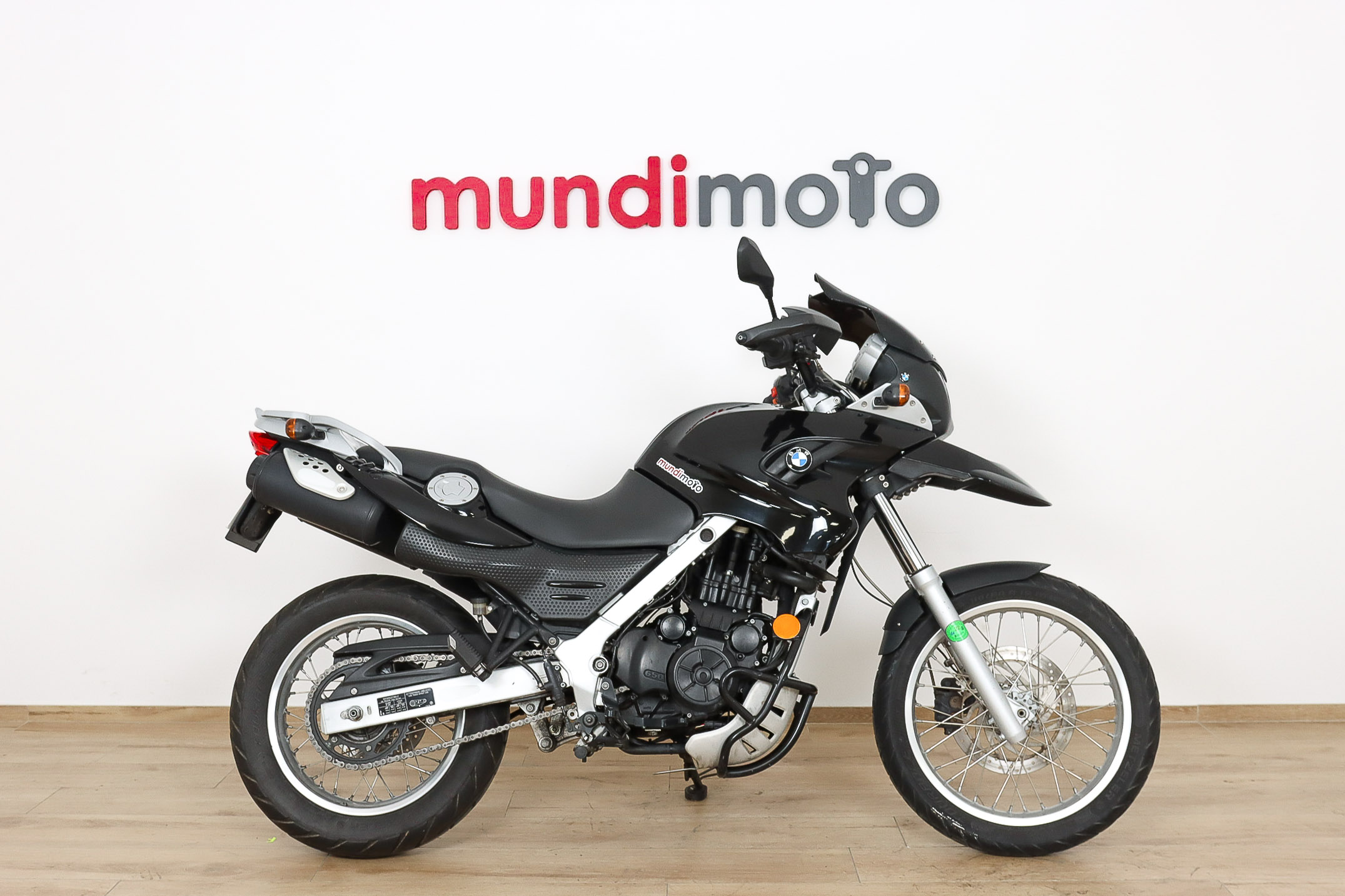 BMW G 650 GSBMW0 BMW G 650 GSBMW0