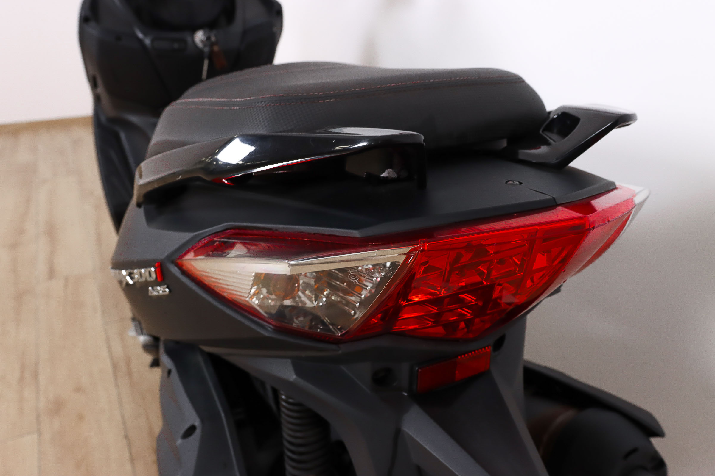 SYM JOYMAX 300i ABS S&S SportSYM8 SYM JOYMAX 300i ABS S&S SportSYM8