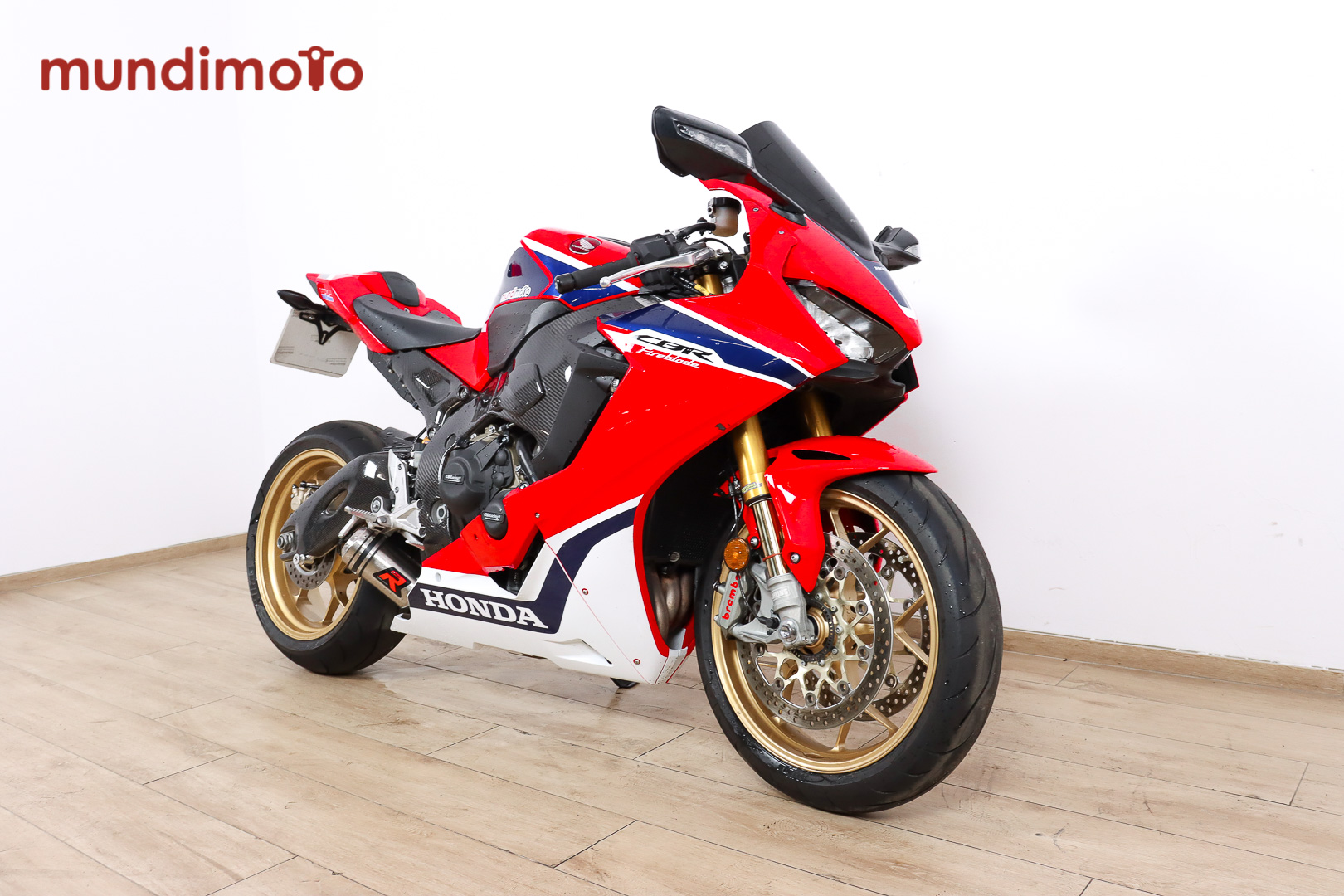 HONDA CBR 1000 RR FirebladeHONDA1 HONDA CBR 1000 RR FirebladeHONDA1