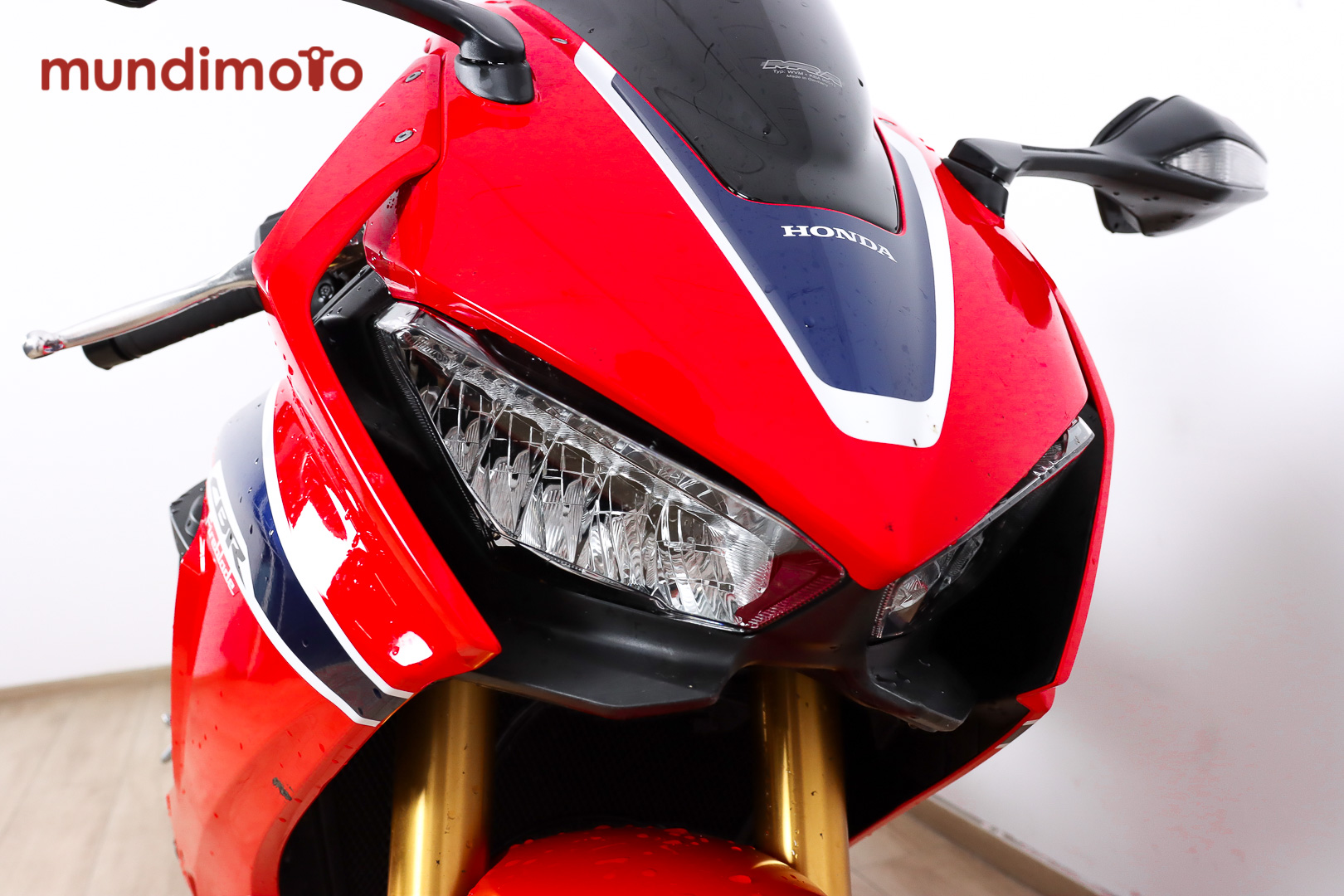 HONDA CBR 1000 RR FirebladeHONDA4 HONDA CBR 1000 RR FirebladeHONDA4