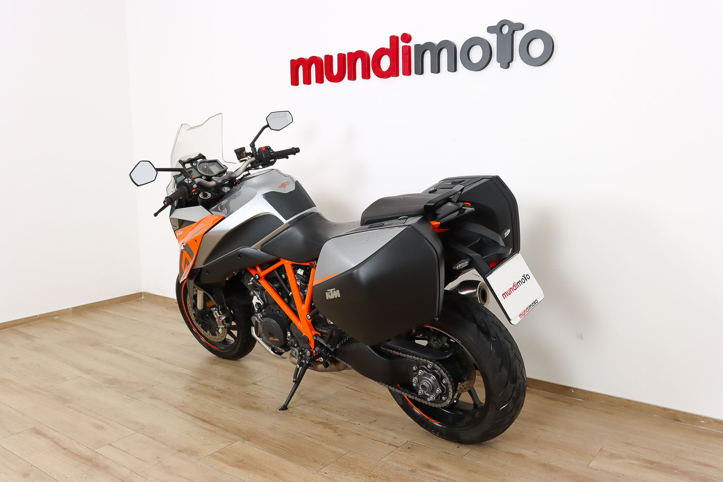 KTM 1290 Super Duke GTKTM13 KTM 1290 Super Duke GTKTM13