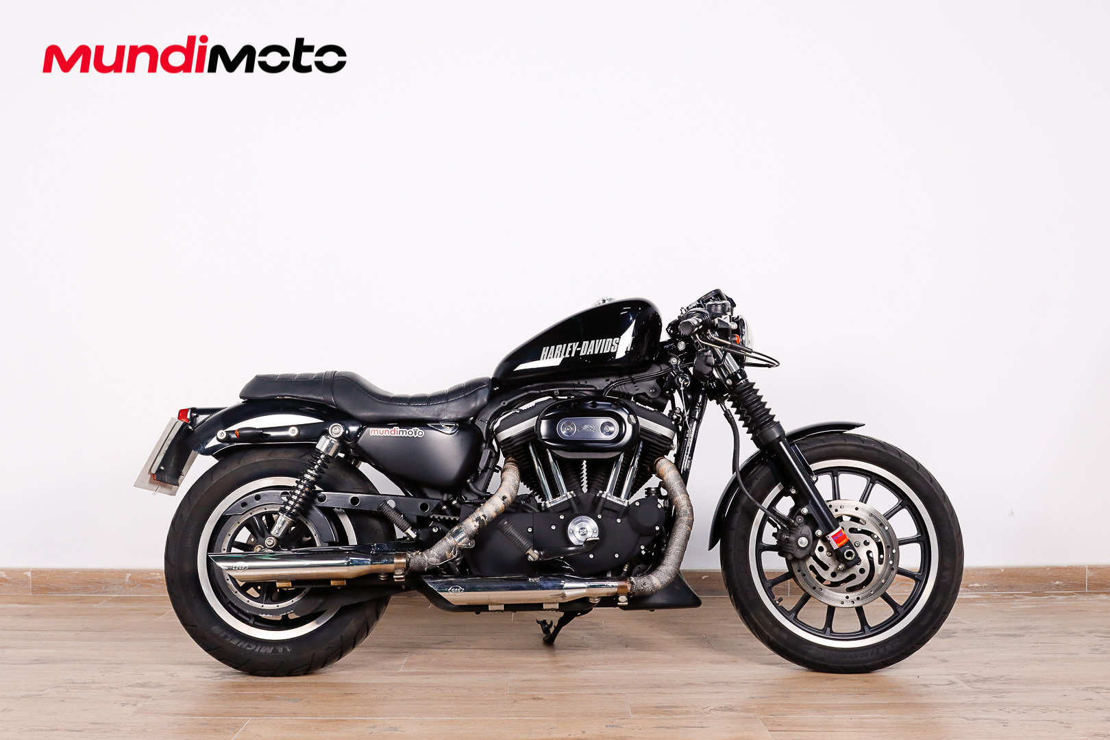 HARLEY DAVIDSON Sportster 883 RHARLEY DAVIDSON0 HARLEY DAVIDSON Sportster 883 RHARLEY DAVIDSON0