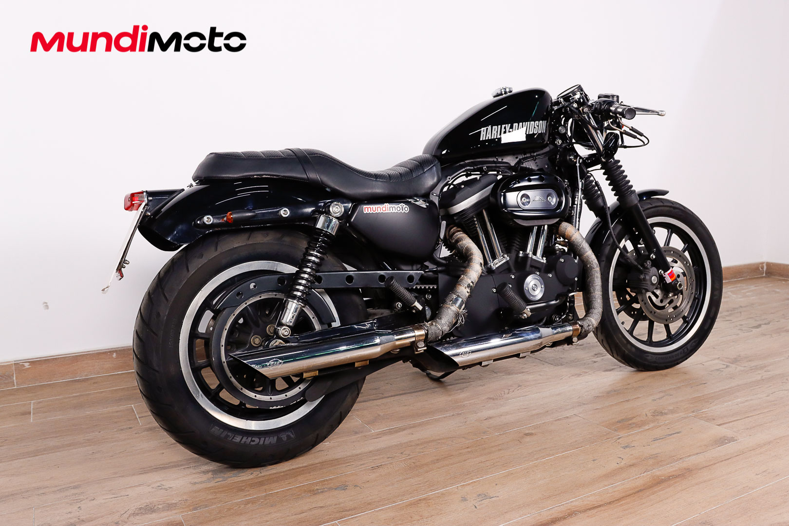 HARLEY DAVIDSON Sportster 883 RHARLEY DAVIDSON2 HARLEY DAVIDSON Sportster 883 RHARLEY DAVIDSON2