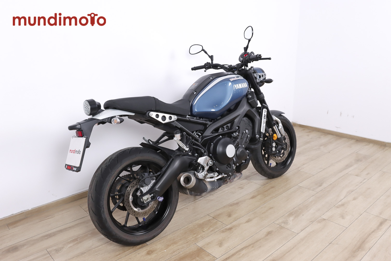 YAMAHA XSR900 ABSYAMAHA2 YAMAHA XSR900 ABSYAMAHA2