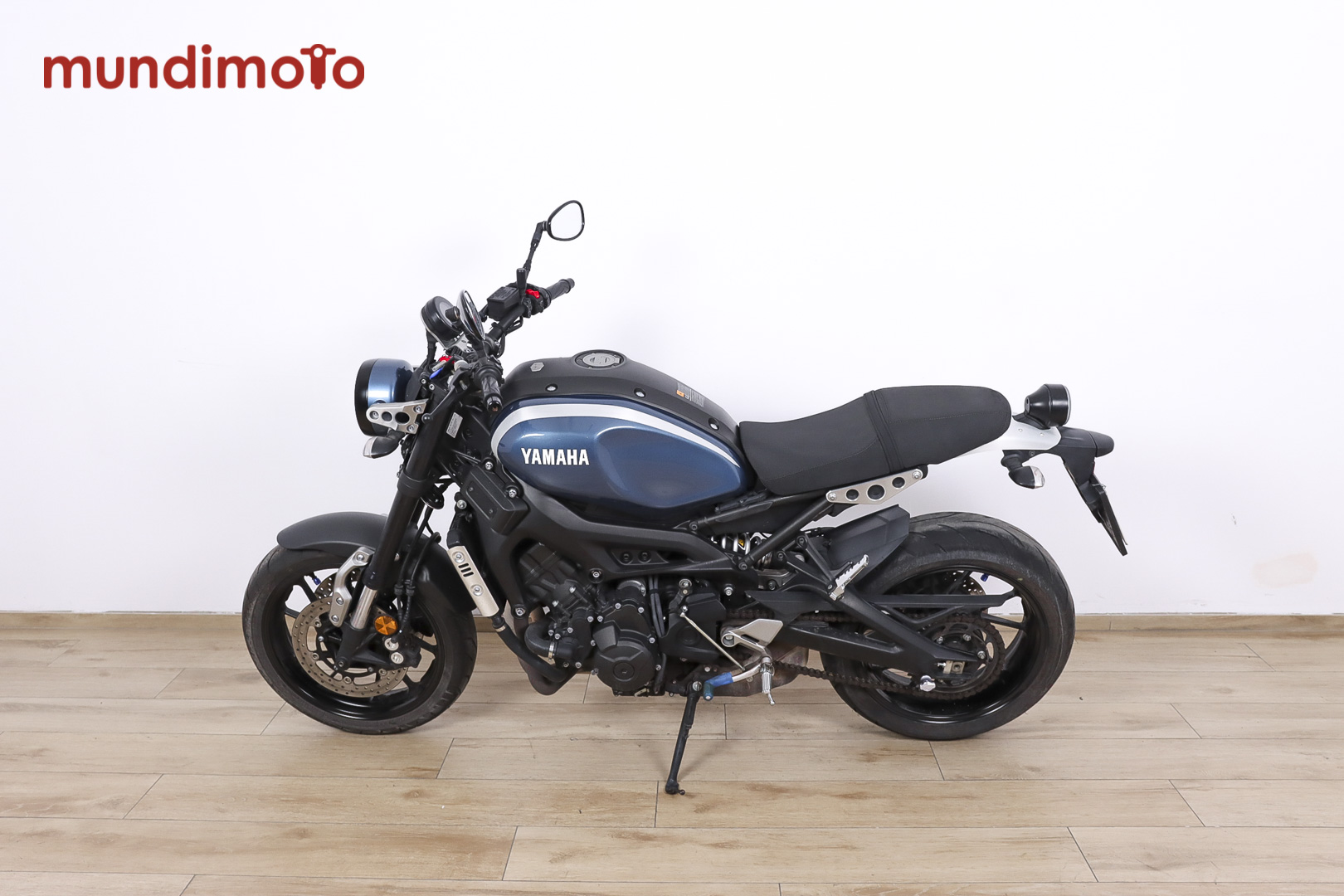 YAMAHA XSR900 ABSYAMAHA5 YAMAHA XSR900 ABSYAMAHA5