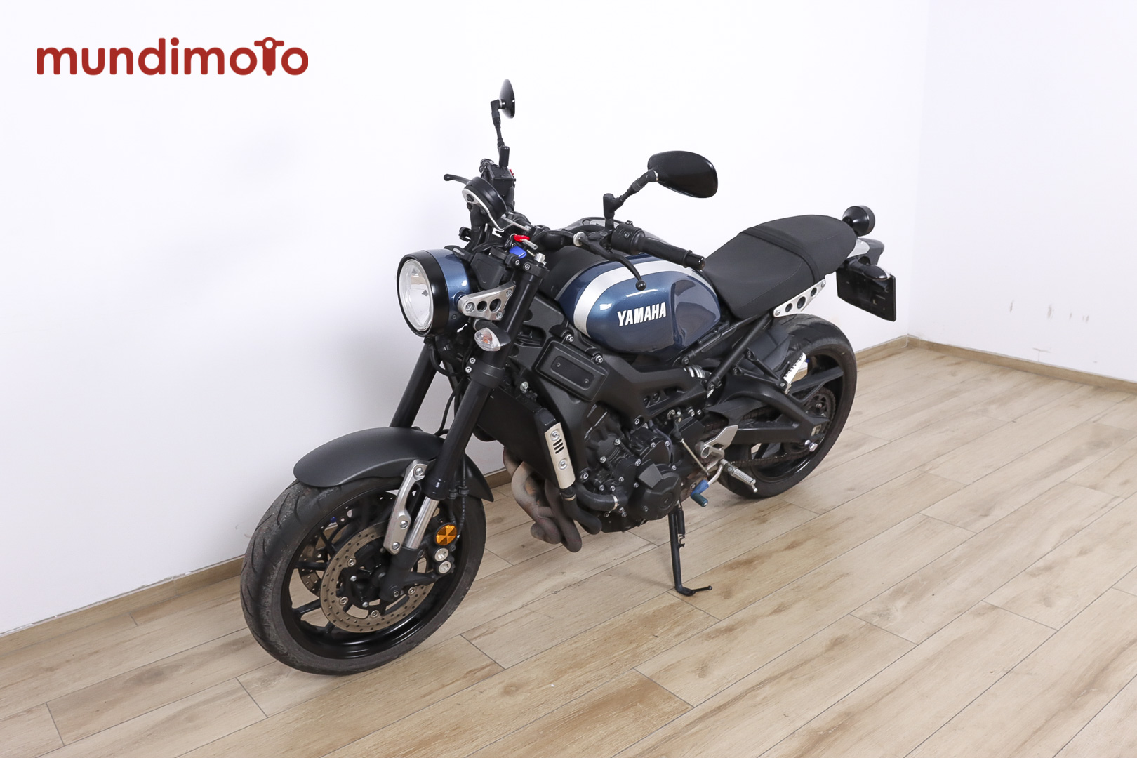 YAMAHA XSR900 ABSYAMAHA7 YAMAHA XSR900 ABSYAMAHA7