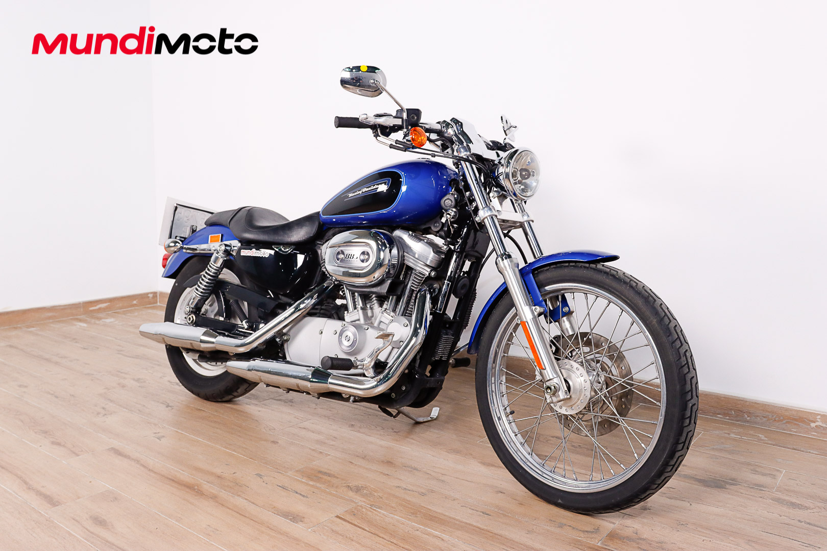 HARLEY DAVIDSON Sportster 883 IronHARLEY DAVIDSON1 HARLEY DAVIDSON Sportster 883 IronHARLEY DAVIDSON1