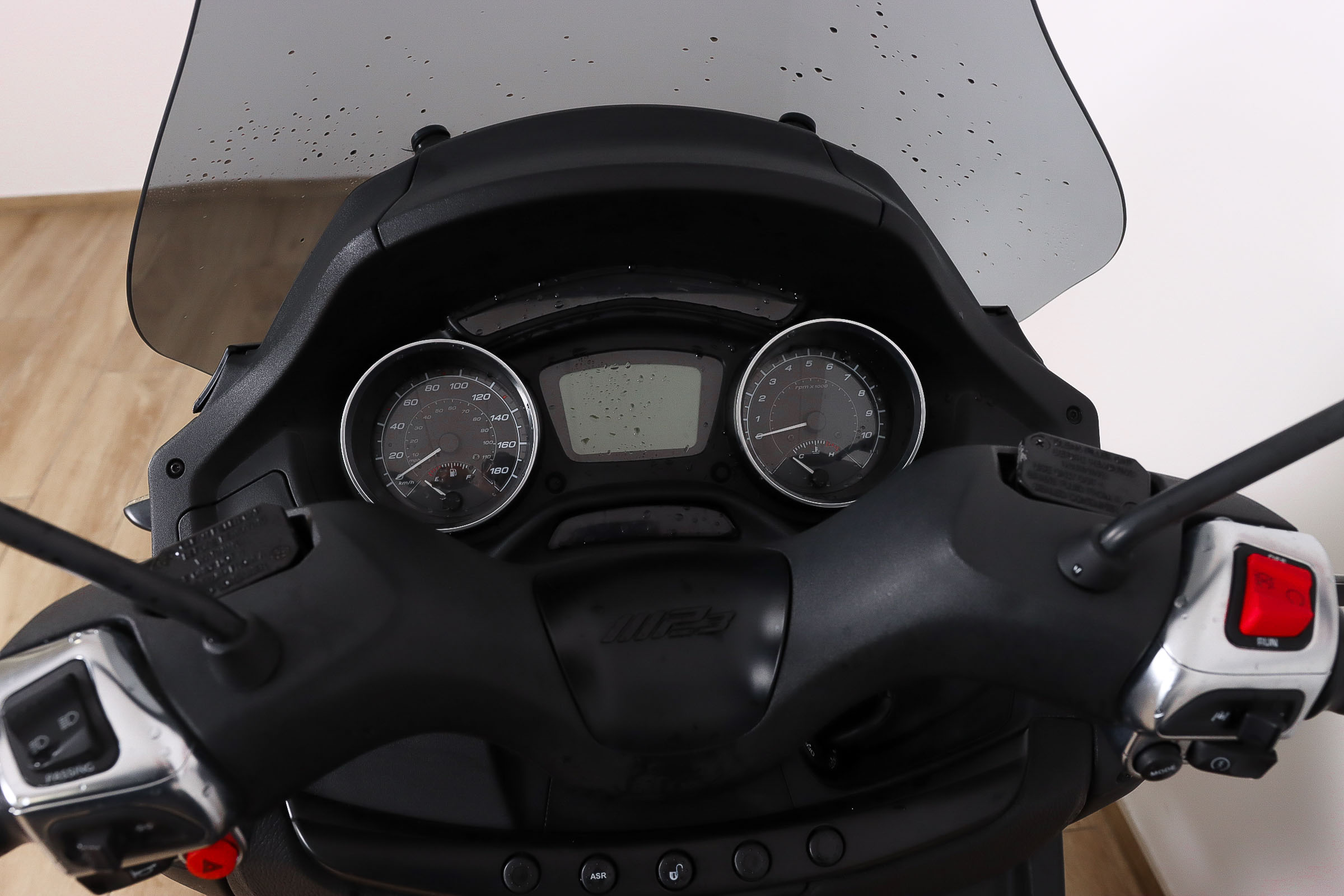 PIAGGIO MP3 350 ABS/ASRPIAGGIO10 PIAGGIO MP3 350 ABS/ASRPIAGGIO10