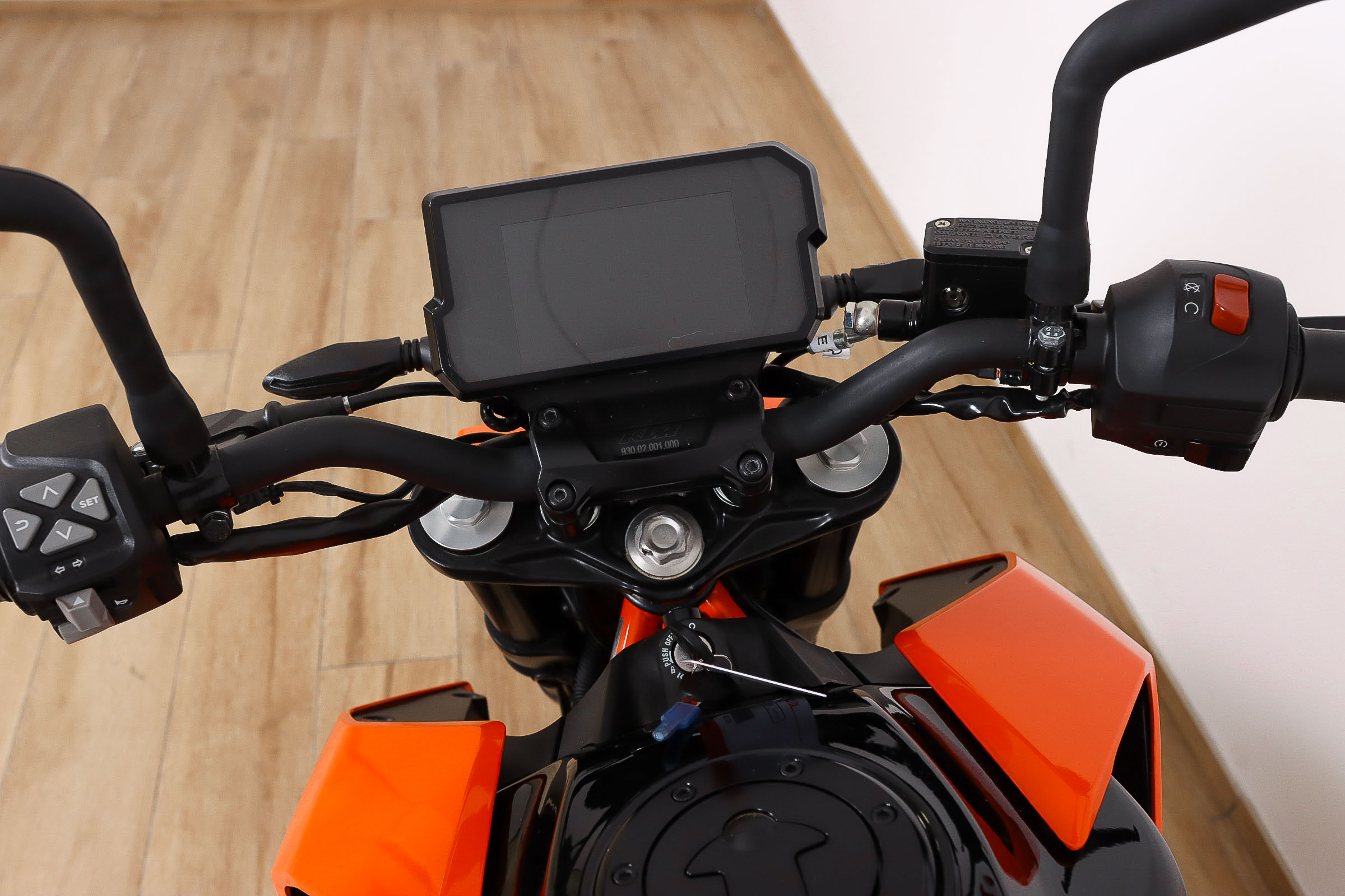 KTM 390 DukeKTM9 KTM 390 DukeKTM9