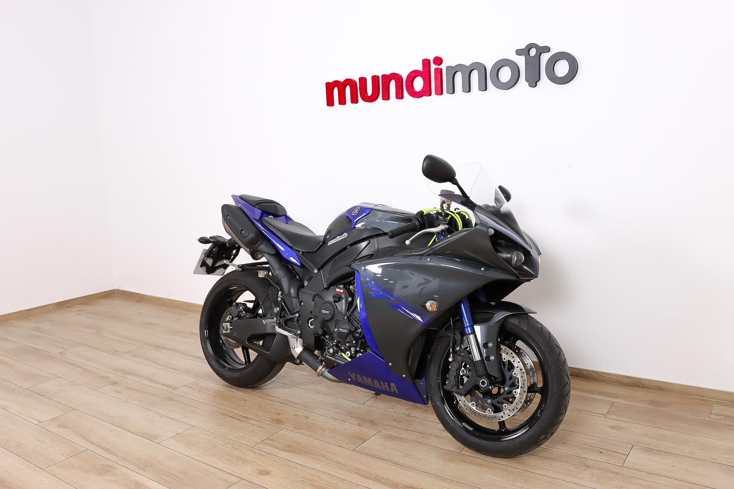 YAMAHA YZF R1YAMAHA1 YAMAHA YZF R1YAMAHA1