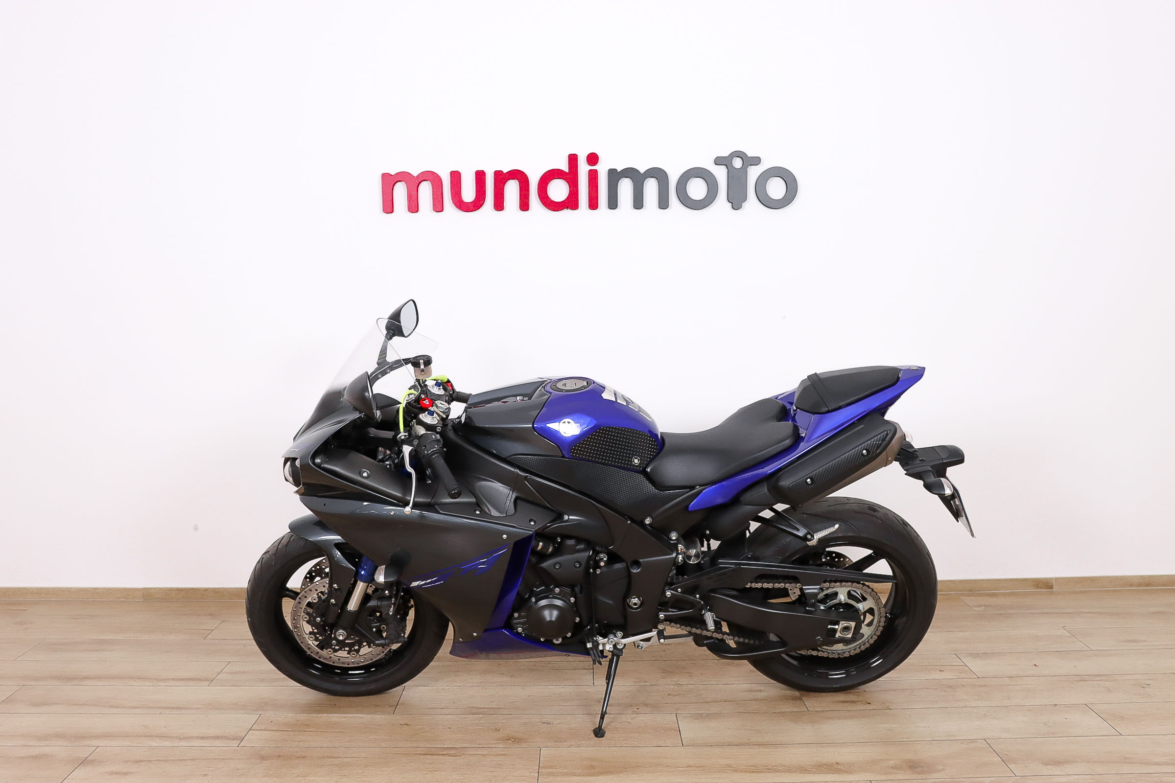 YAMAHA YZF R1YAMAHA5 YAMAHA YZF R1YAMAHA5