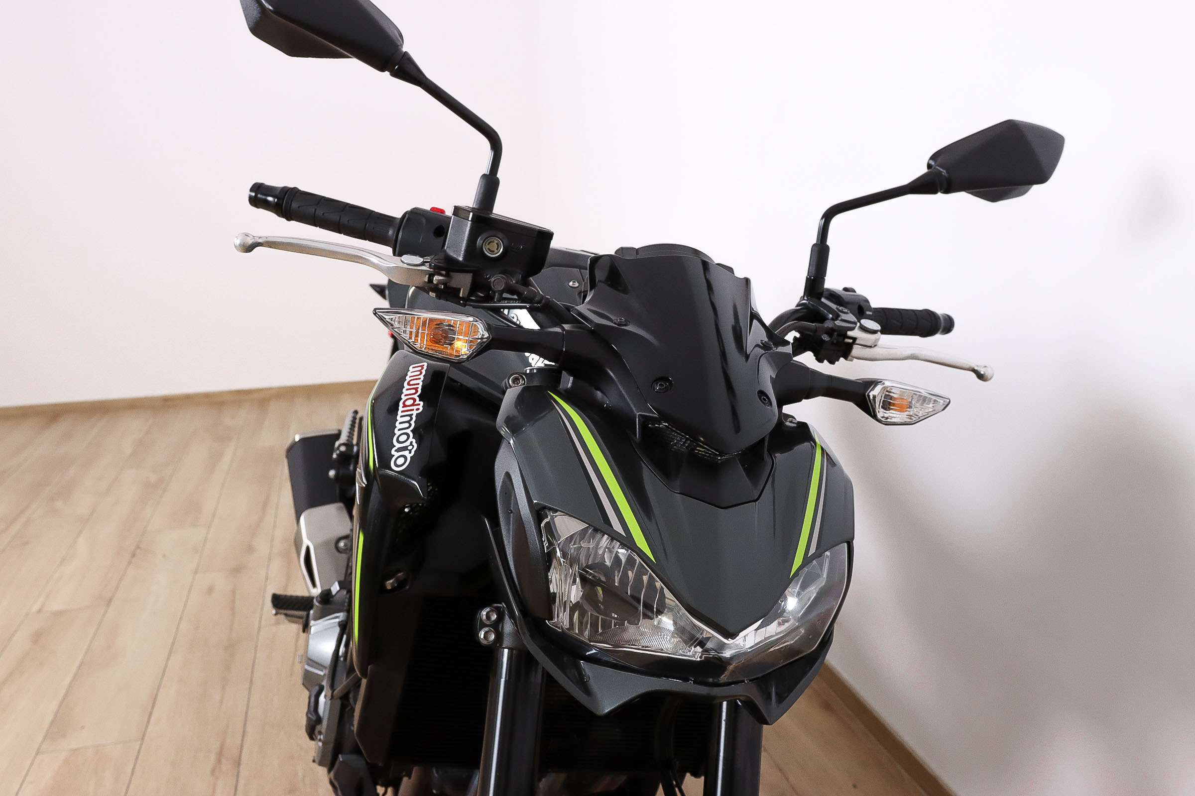 KAWASAKI Z 900KAWASAKI3 KAWASAKI Z 900KAWASAKI3