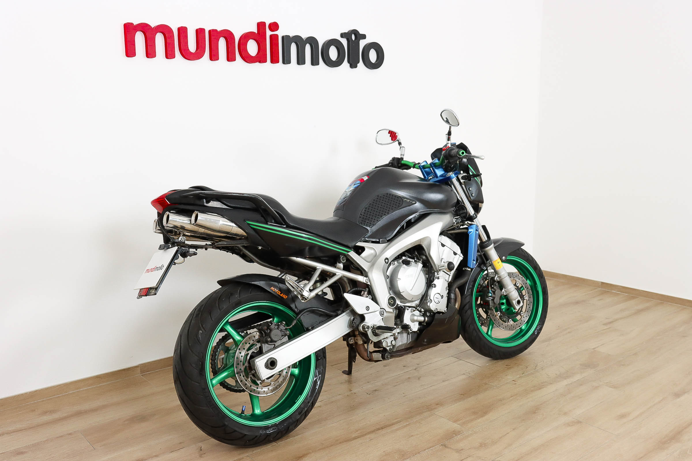 YAMAHA FZ6 NYAMAHA1 YAMAHA FZ6 NYAMAHA1