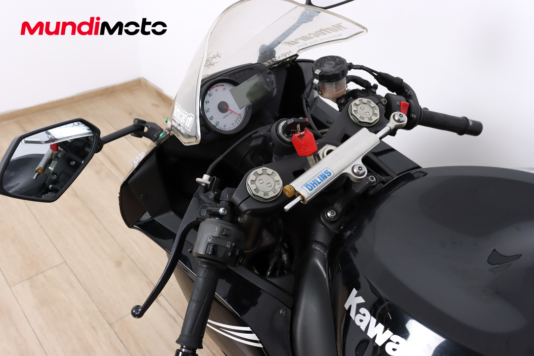 KAWASAKI ZX 6RKAWASAKI10 KAWASAKI ZX 6RKAWASAKI10