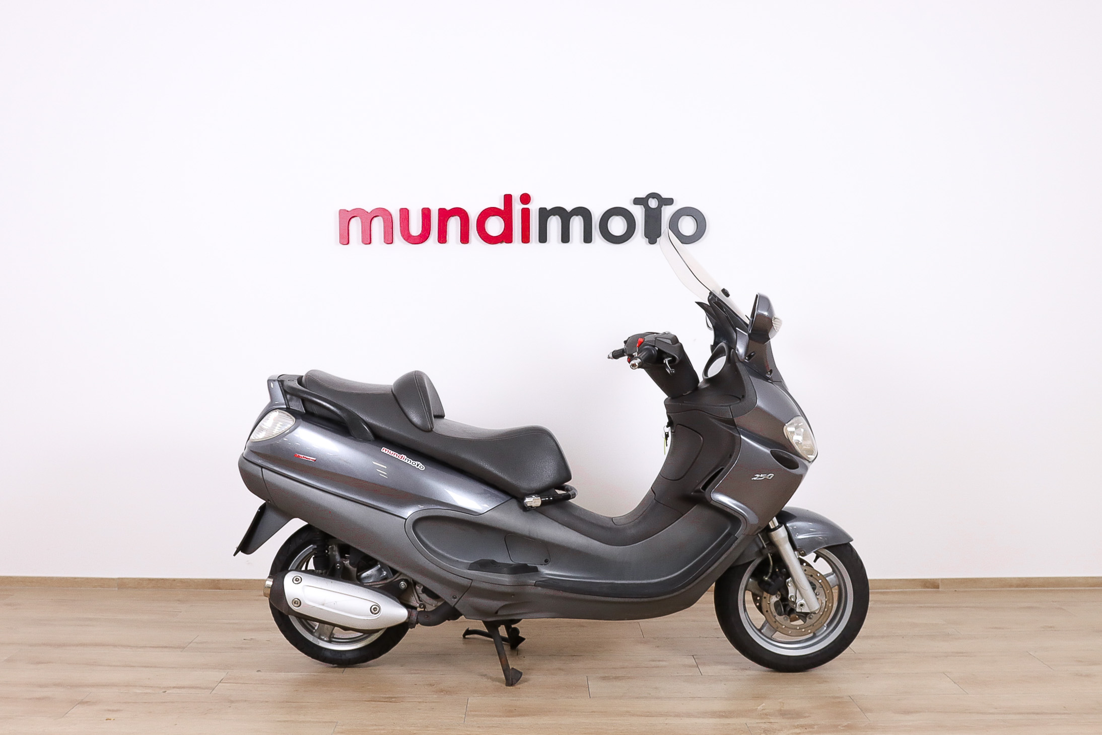 PIAGGIO X9 Evolution 250 promoPIAGGIO1 PIAGGIO X9 Evolution 250 promoPIAGGIO1