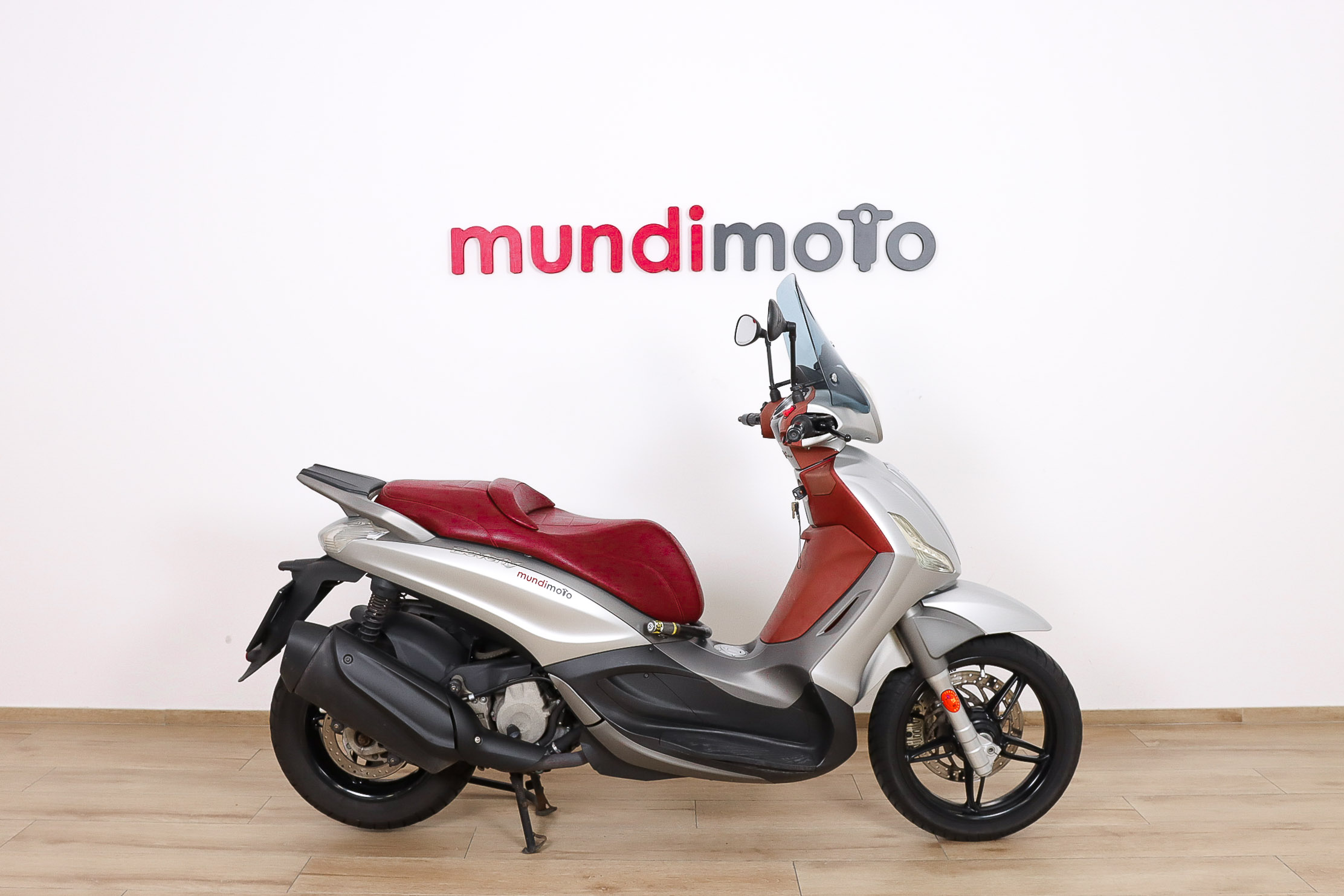 PIAGGIO beverly Sport Touring 350 ie ABSPIAGGIO0 PIAGGIO beverly Sport Touring 350 ie ABSPIAGGIO0