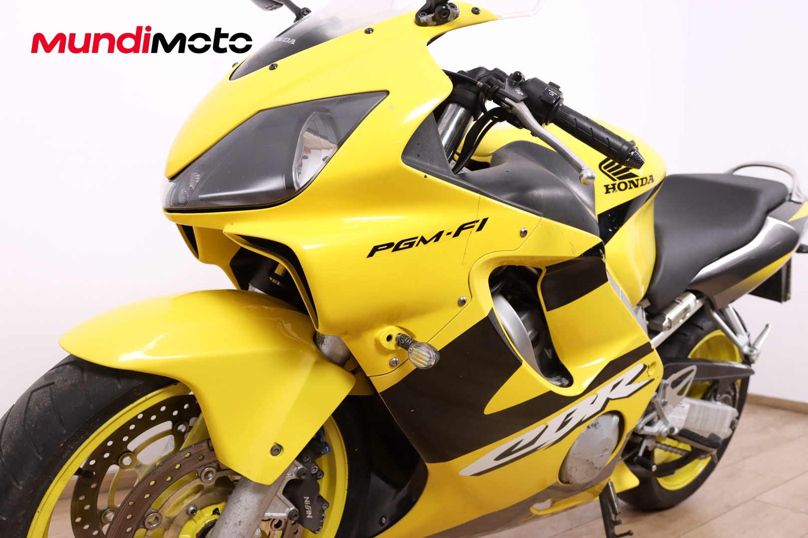 HONDA CBR 600FHONDA10 HONDA CBR 600FHONDA10