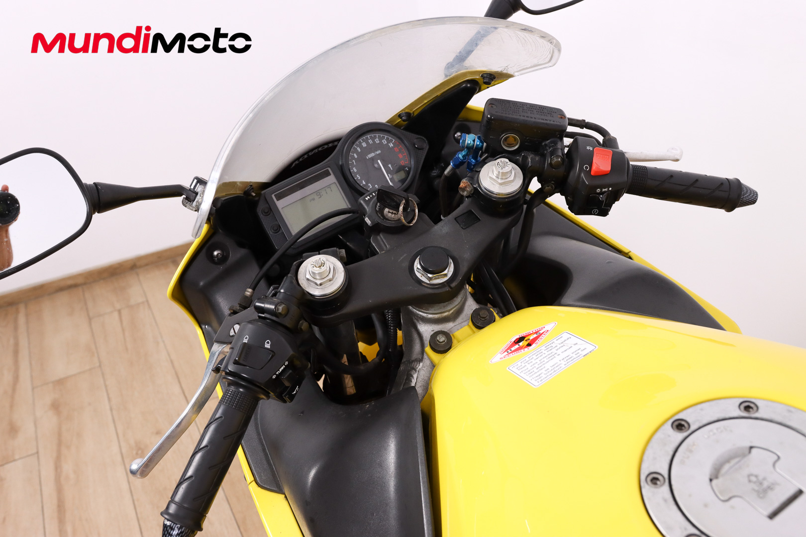 HONDA CBR 600FHONDA11 HONDA CBR 600FHONDA11