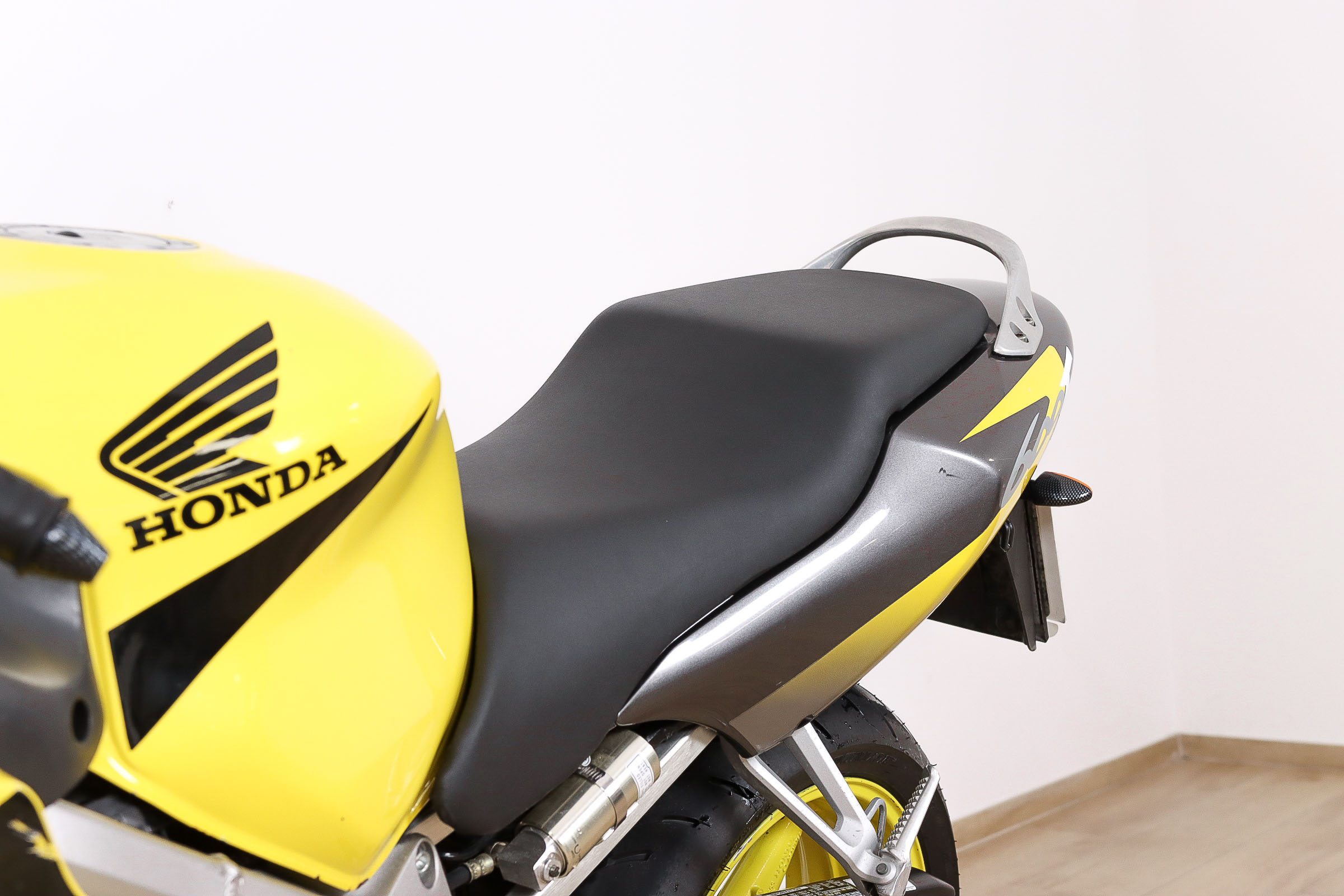 HONDA CBR 600FHONDA14 HONDA CBR 600FHONDA14