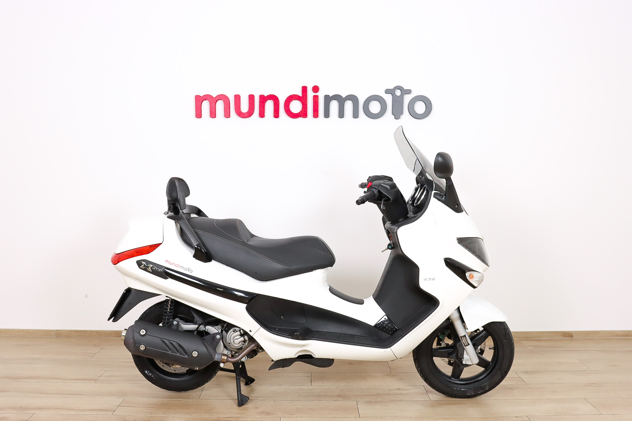 PIAGGIO X-Evo 125 SportPIAGGIO0 PIAGGIO X-Evo 125 SportPIAGGIO0