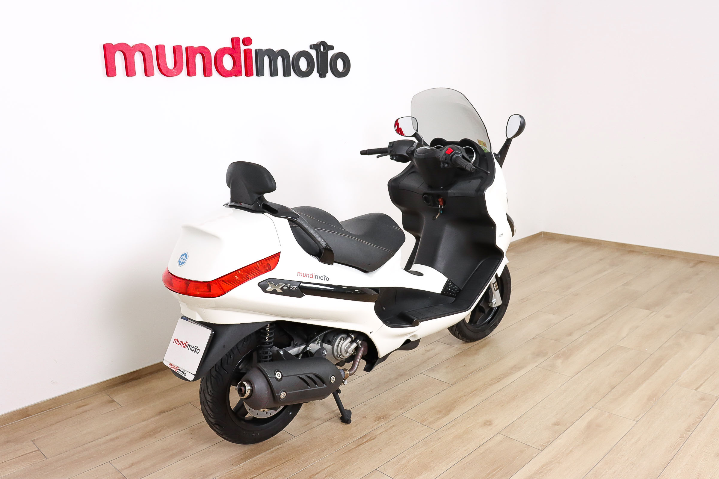 PIAGGIO X-Evo 125 SportPIAGGIO1 PIAGGIO X-Evo 125 SportPIAGGIO1