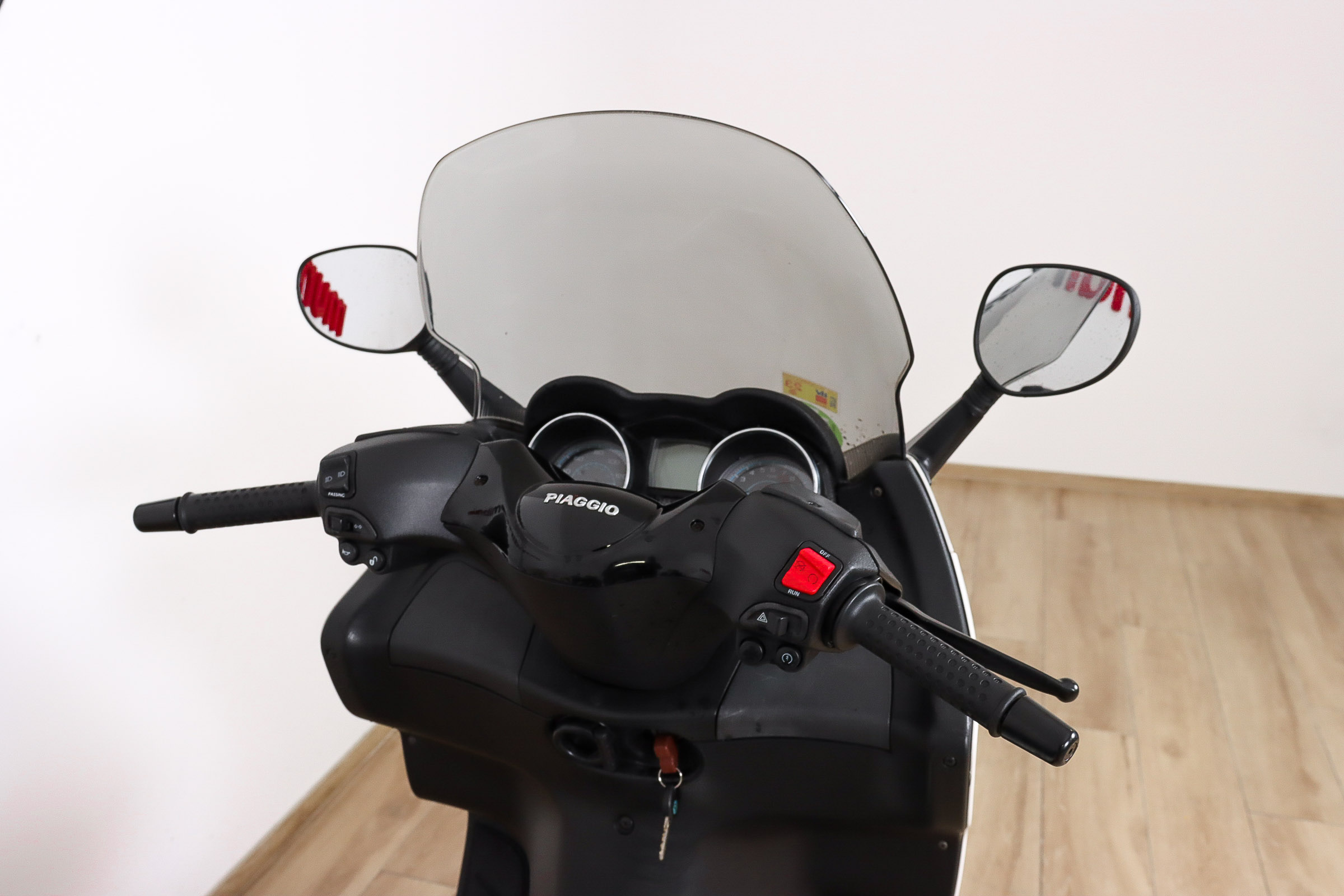PIAGGIO X-Evo 125 SportPIAGGIO4 PIAGGIO X-Evo 125 SportPIAGGIO4
