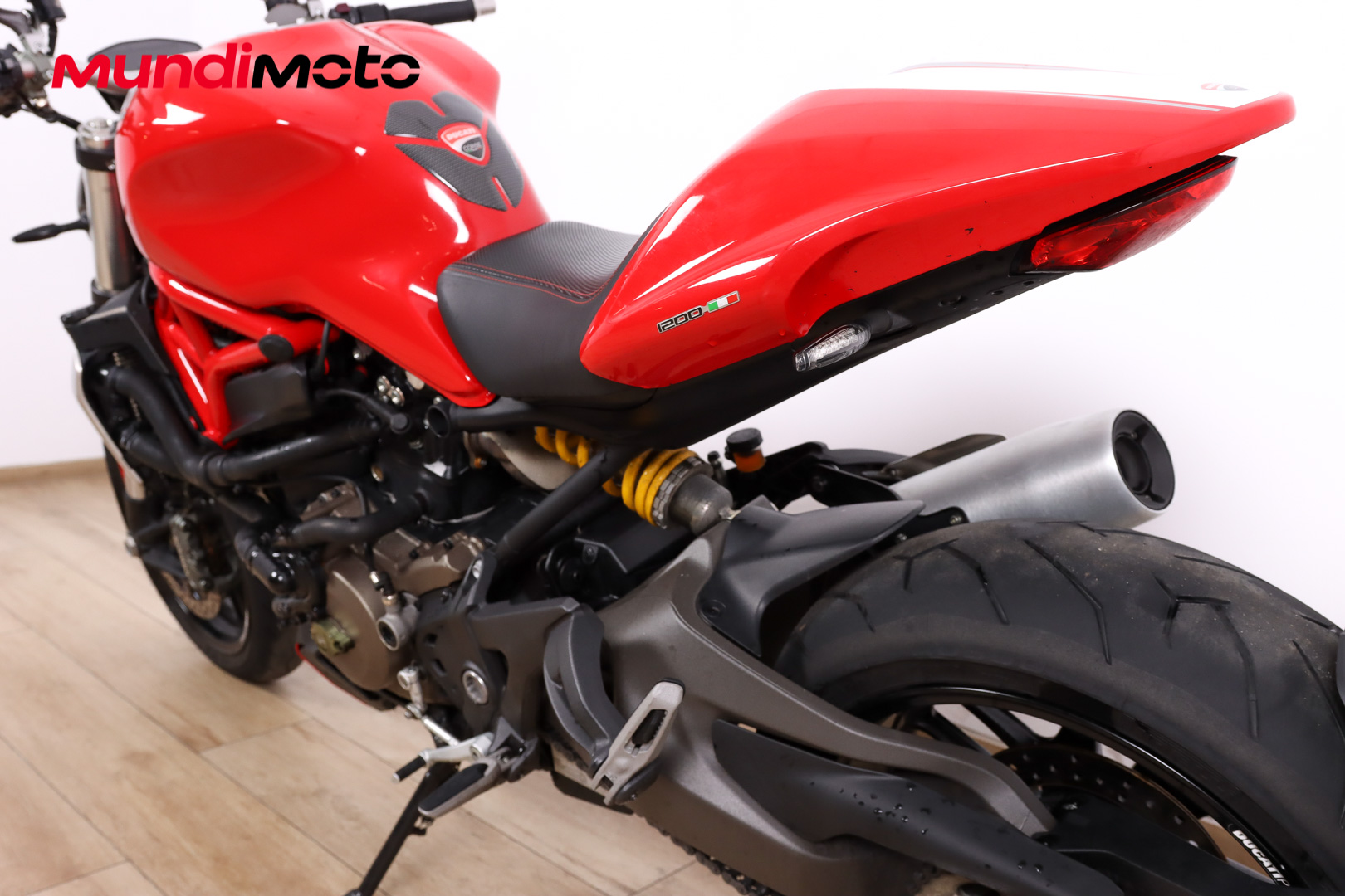 DUCATI MONSTER 1200DUCATI9 DUCATI MONSTER 1200DUCATI9