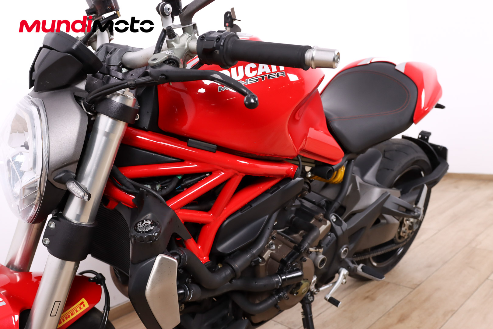 DUCATI MONSTER 1200DUCATI10 DUCATI MONSTER 1200DUCATI10