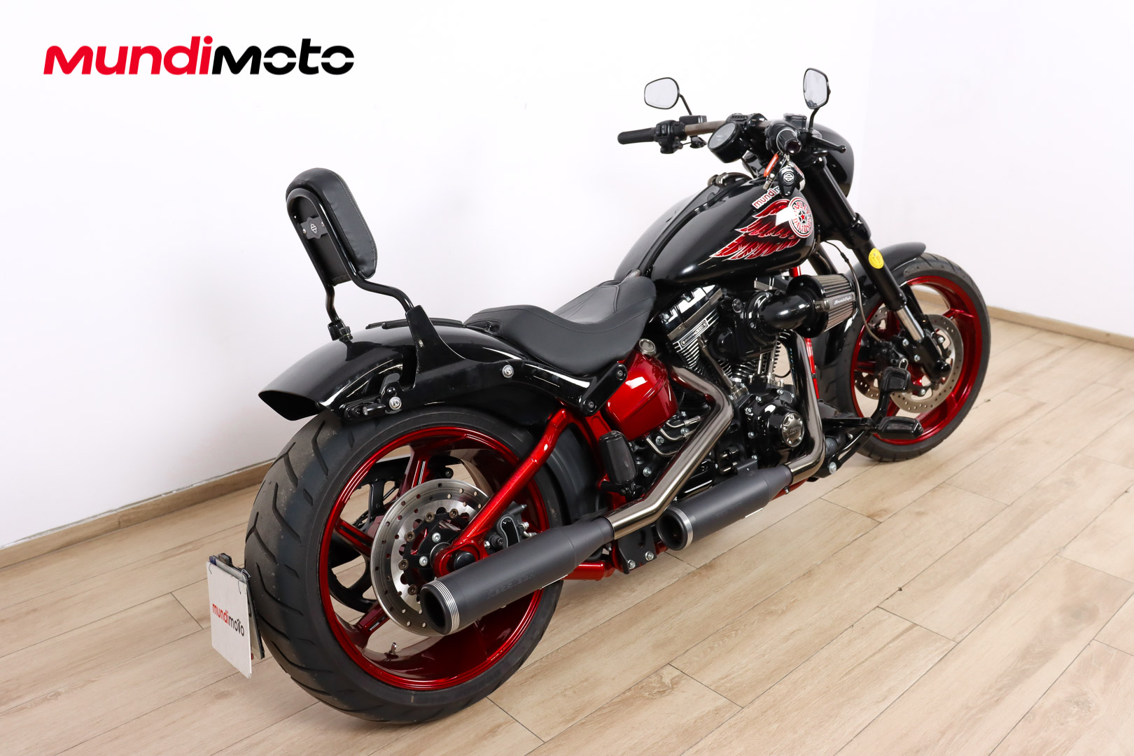HARLEY DAVIDSON CVO Pro Street BreakoutHARLEY DAVIDSON2 HARLEY DAVIDSON CVO Pro Street BreakoutHARLEY DAVIDSON2