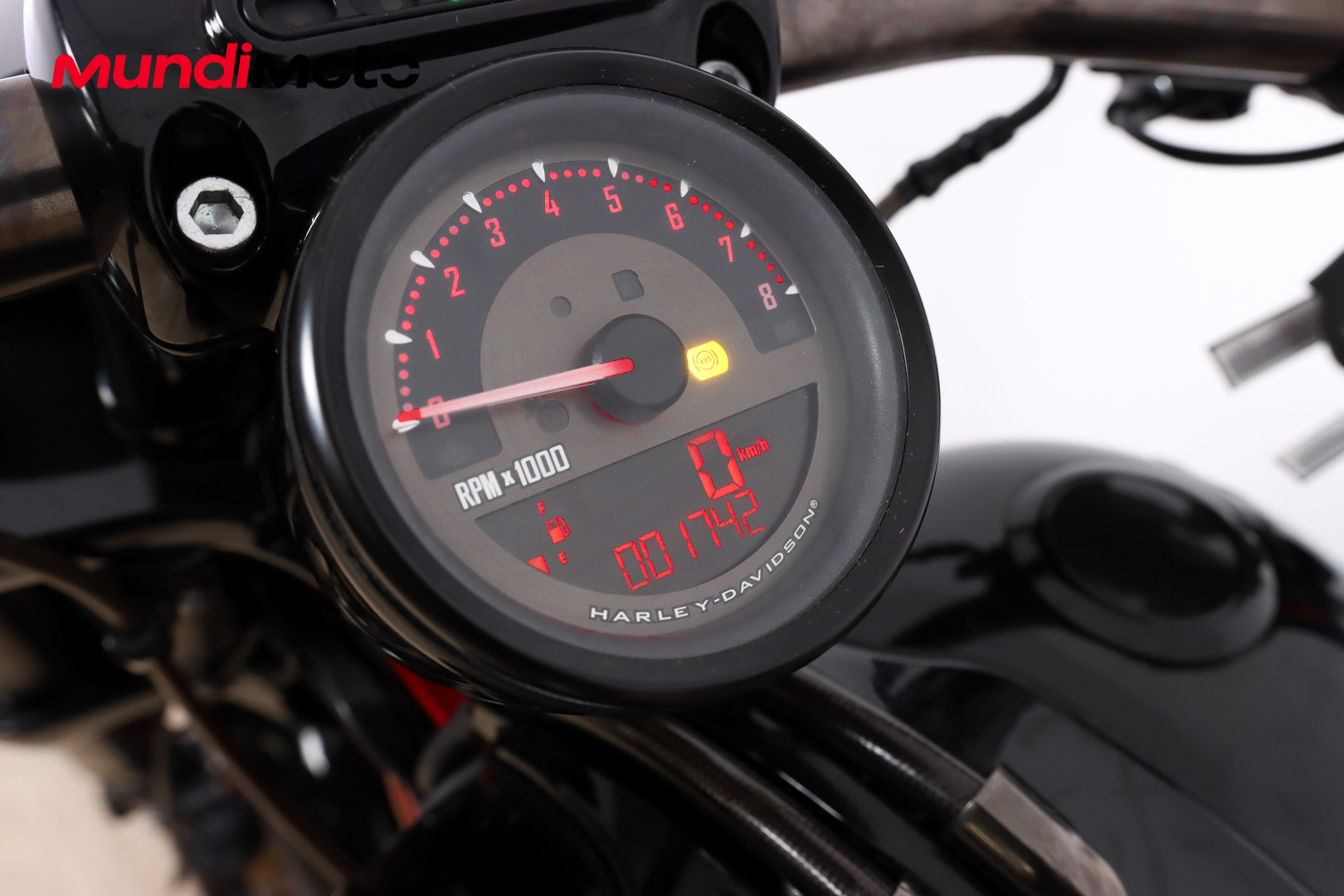 HARLEY DAVIDSON CVO Pro Street BreakoutHARLEY DAVIDSON11 HARLEY DAVIDSON CVO Pro Street BreakoutHARLEY DAVIDSON11