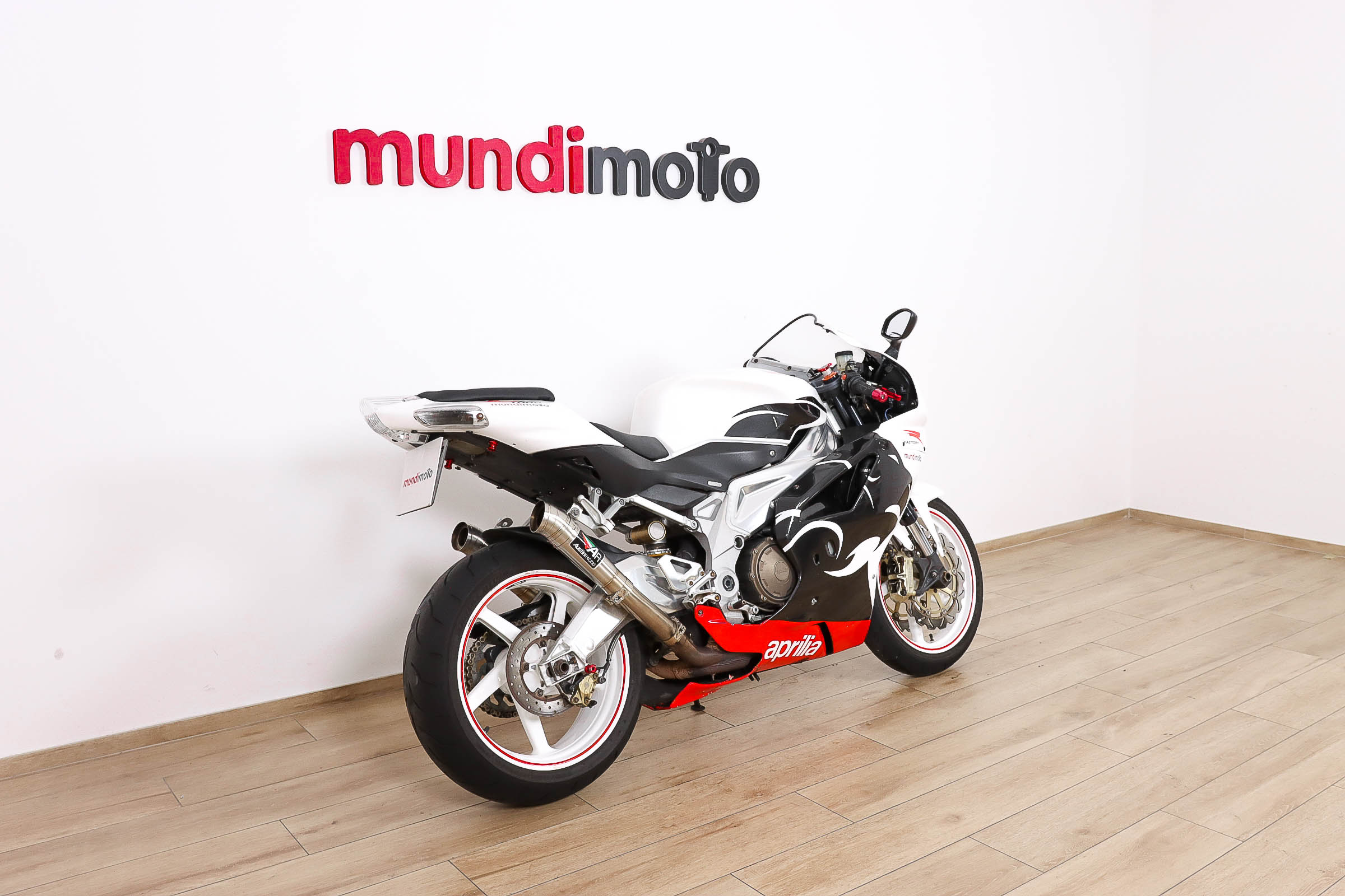 APRILIA RSV Mille RAPRILIA2 APRILIA RSV Mille RAPRILIA2
