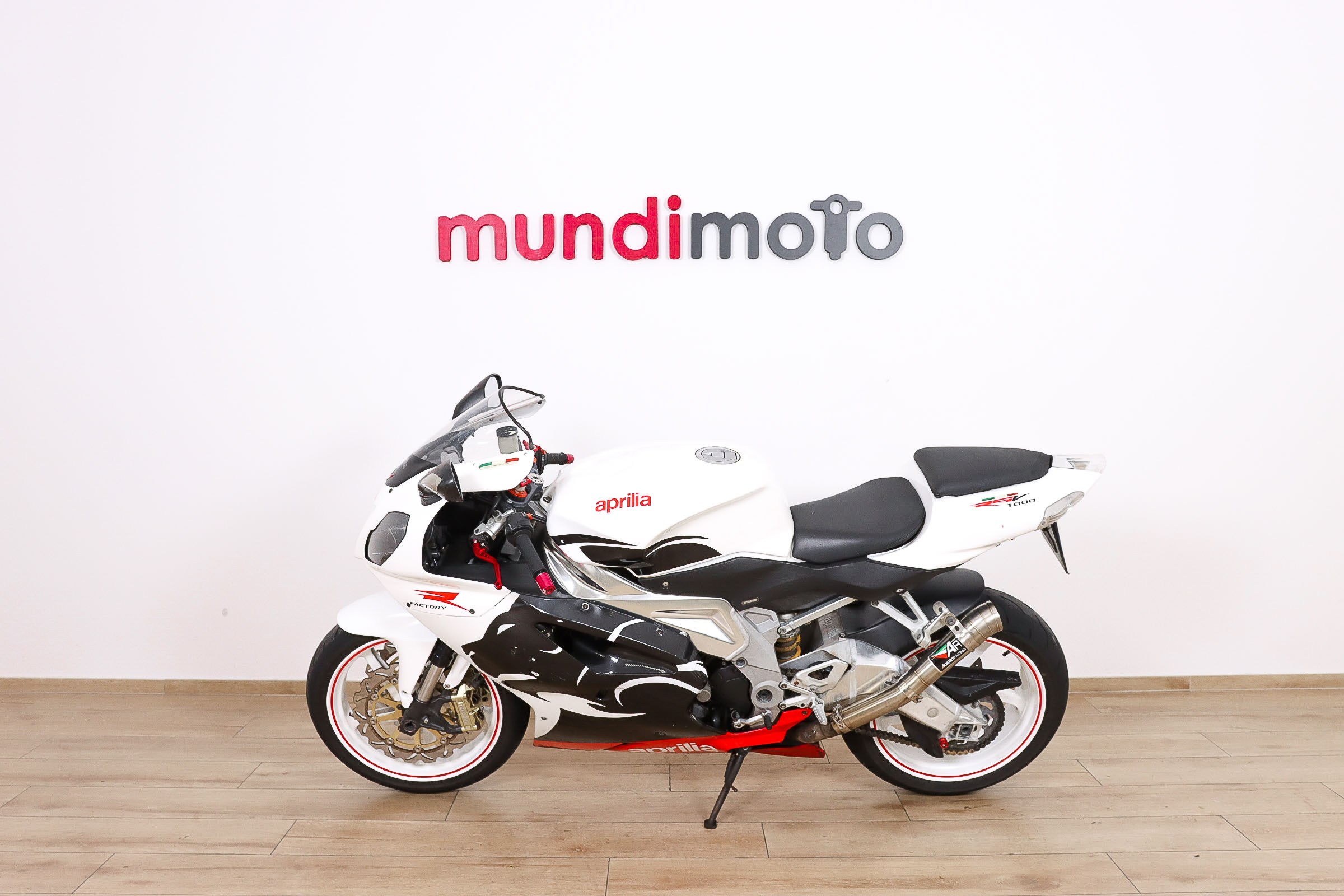 APRILIA RSV Mille RAPRILIA8 APRILIA RSV Mille RAPRILIA8