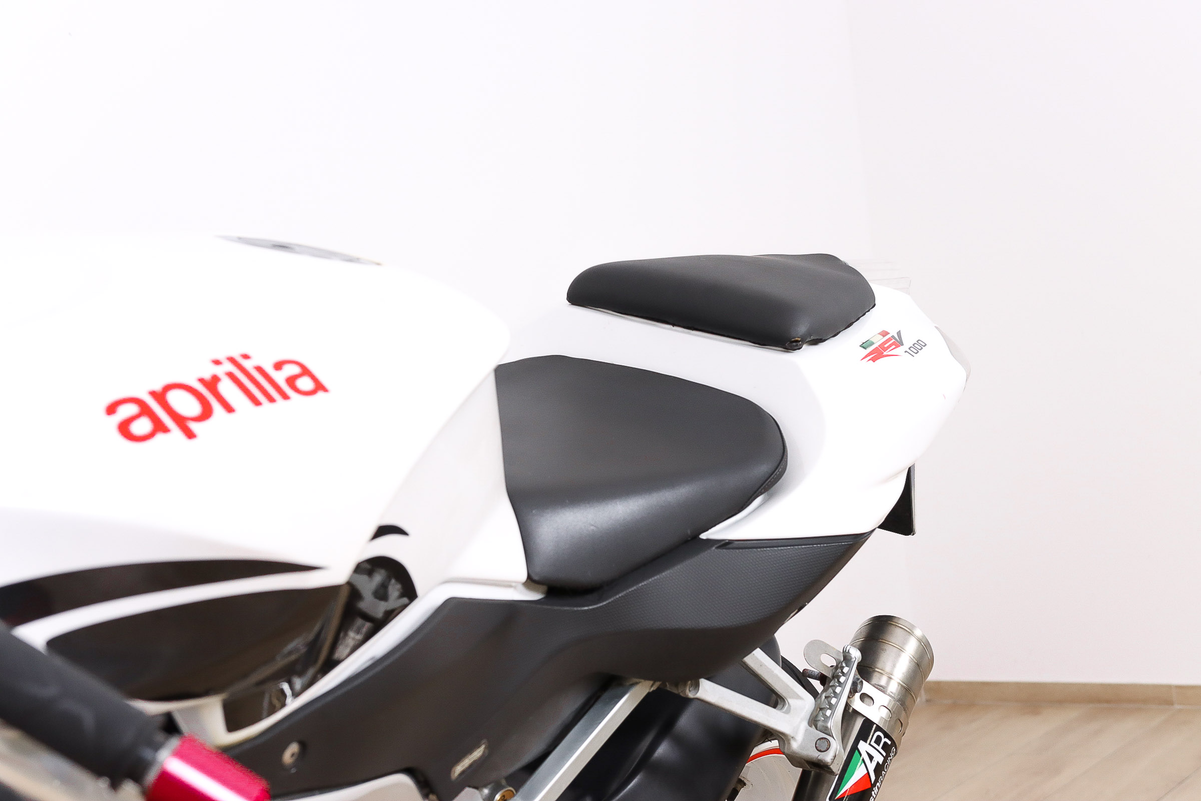 APRILIA RSV Mille RAPRILIA14 APRILIA RSV Mille RAPRILIA14