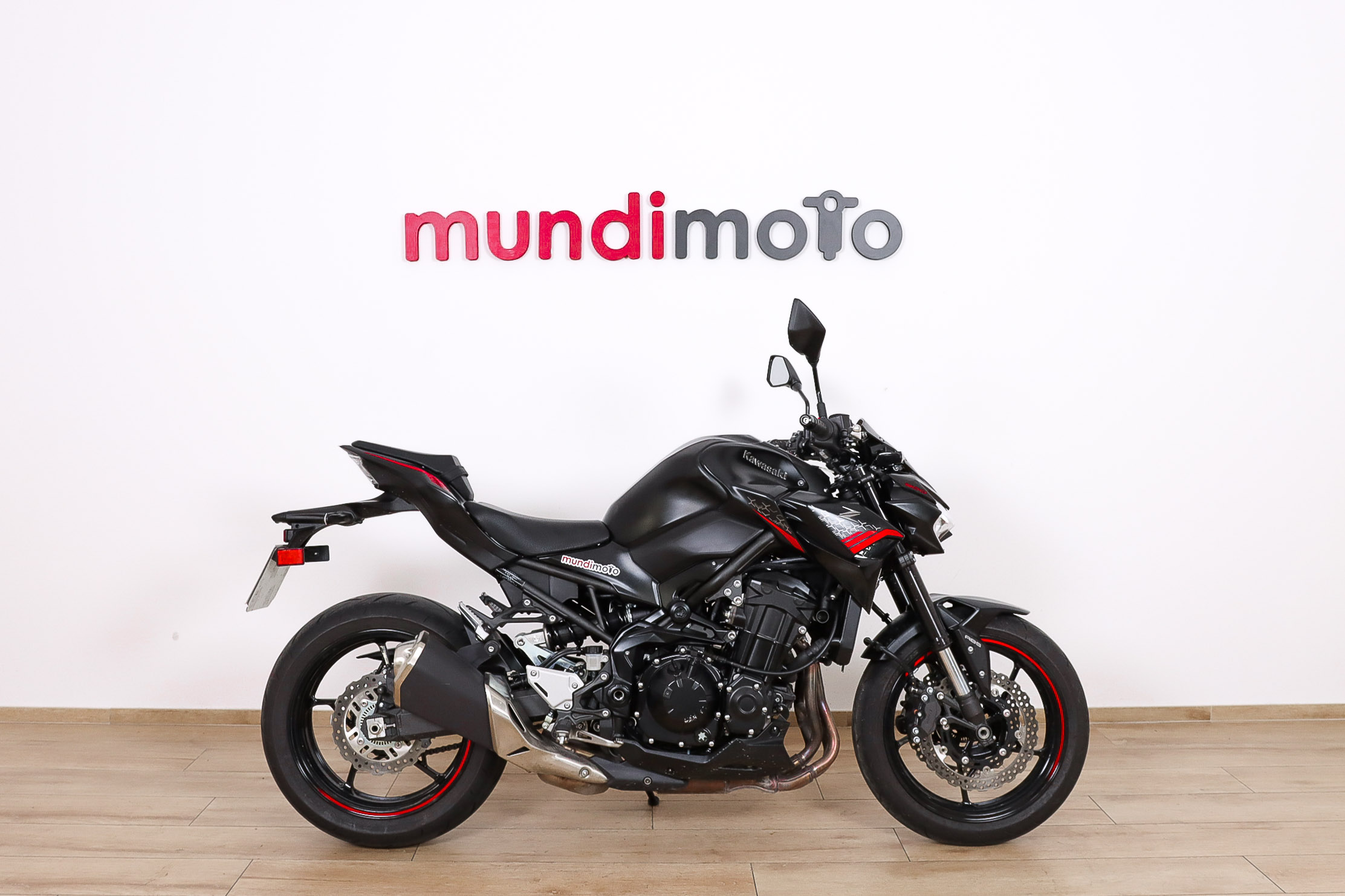 KAWASAKI Z 900KAWASAKI0 KAWASAKI Z 900KAWASAKI0