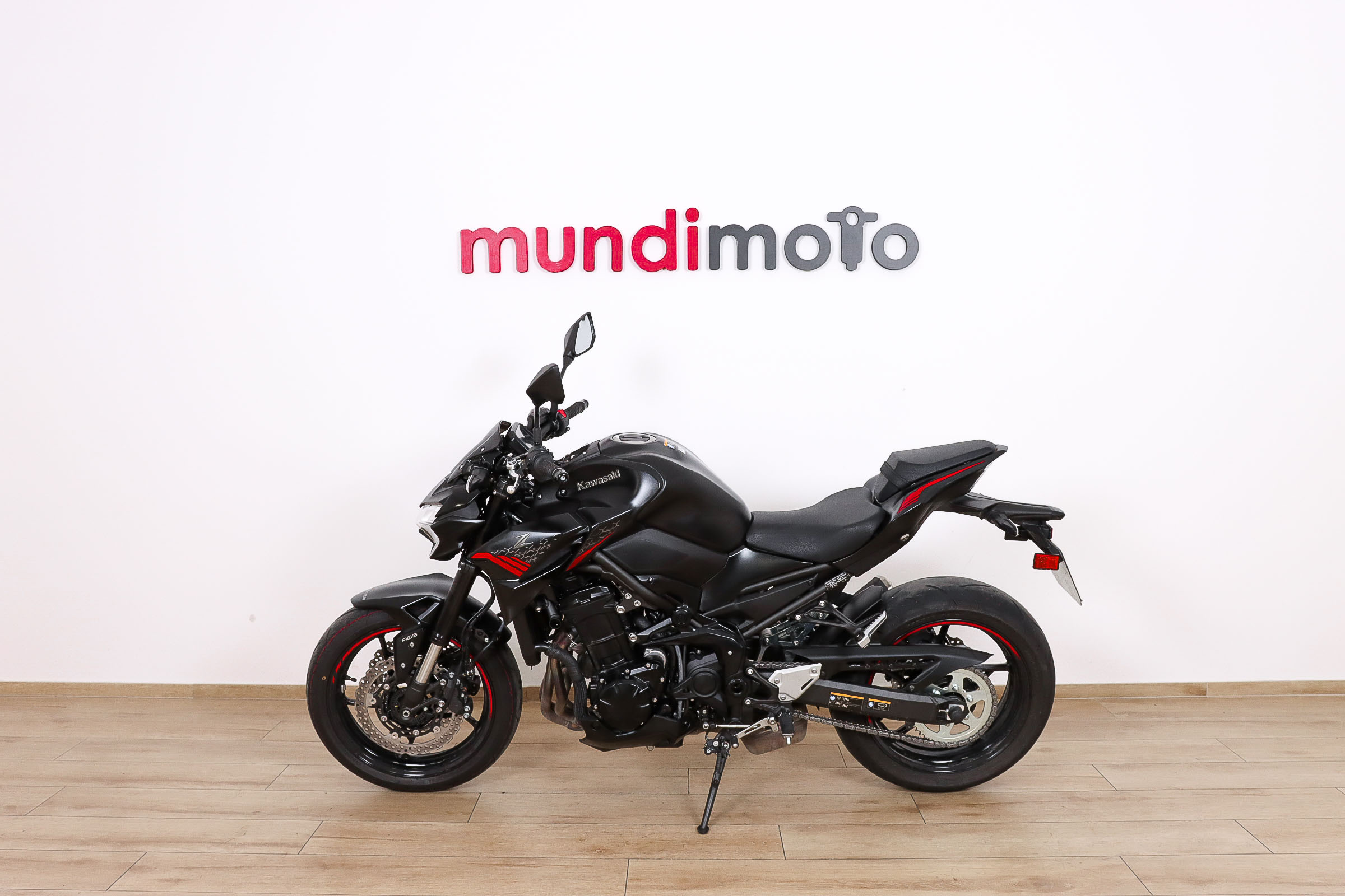 KAWASAKI Z 900KAWASAKI8 KAWASAKI Z 900KAWASAKI8