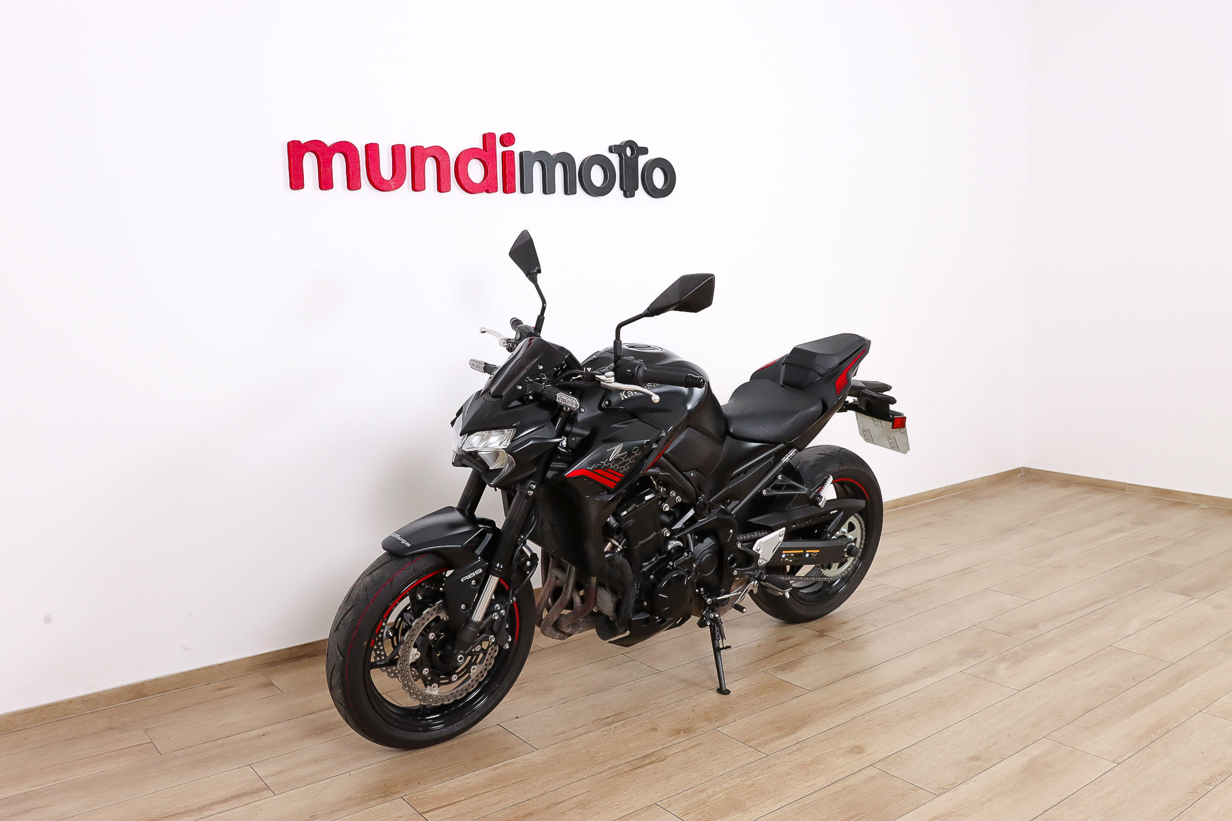 KAWASAKI Z 900KAWASAKI10 KAWASAKI Z 900KAWASAKI10