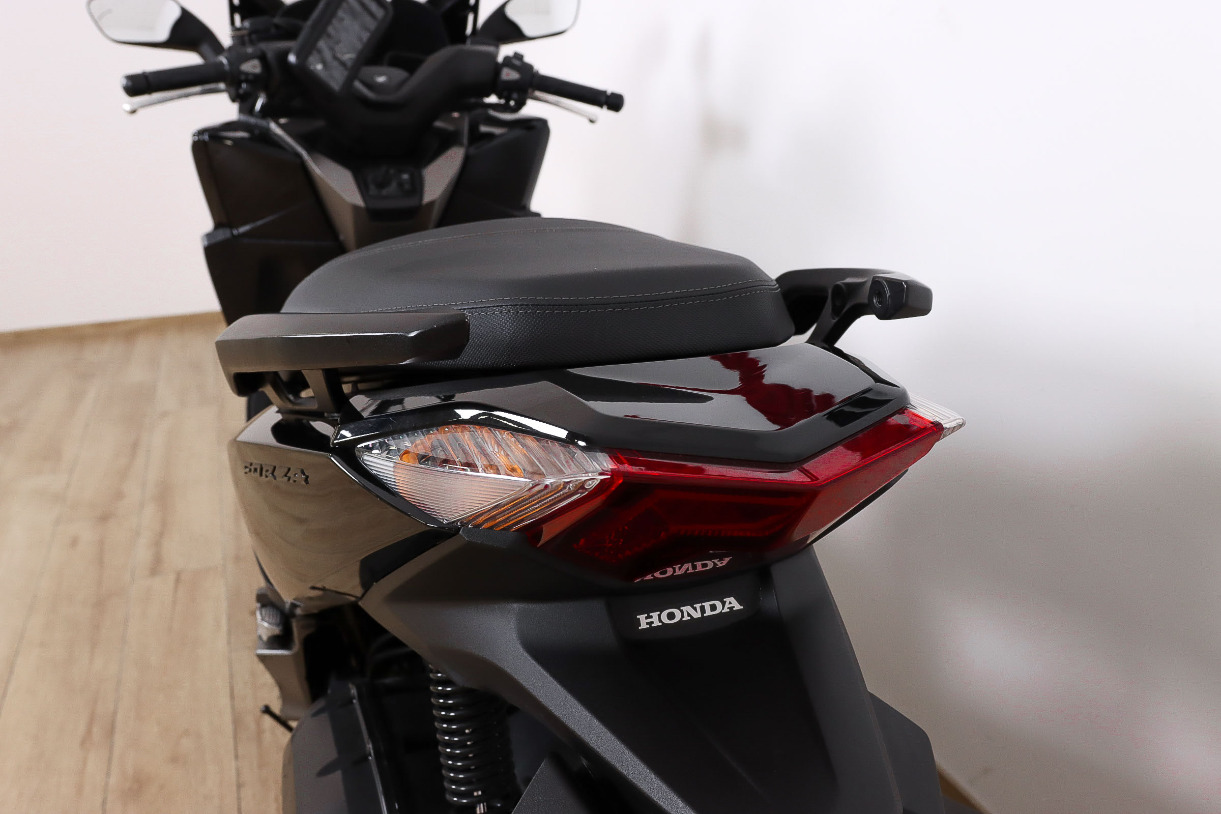 HONDA Forza 125HONDA8 HONDA Forza 125HONDA8