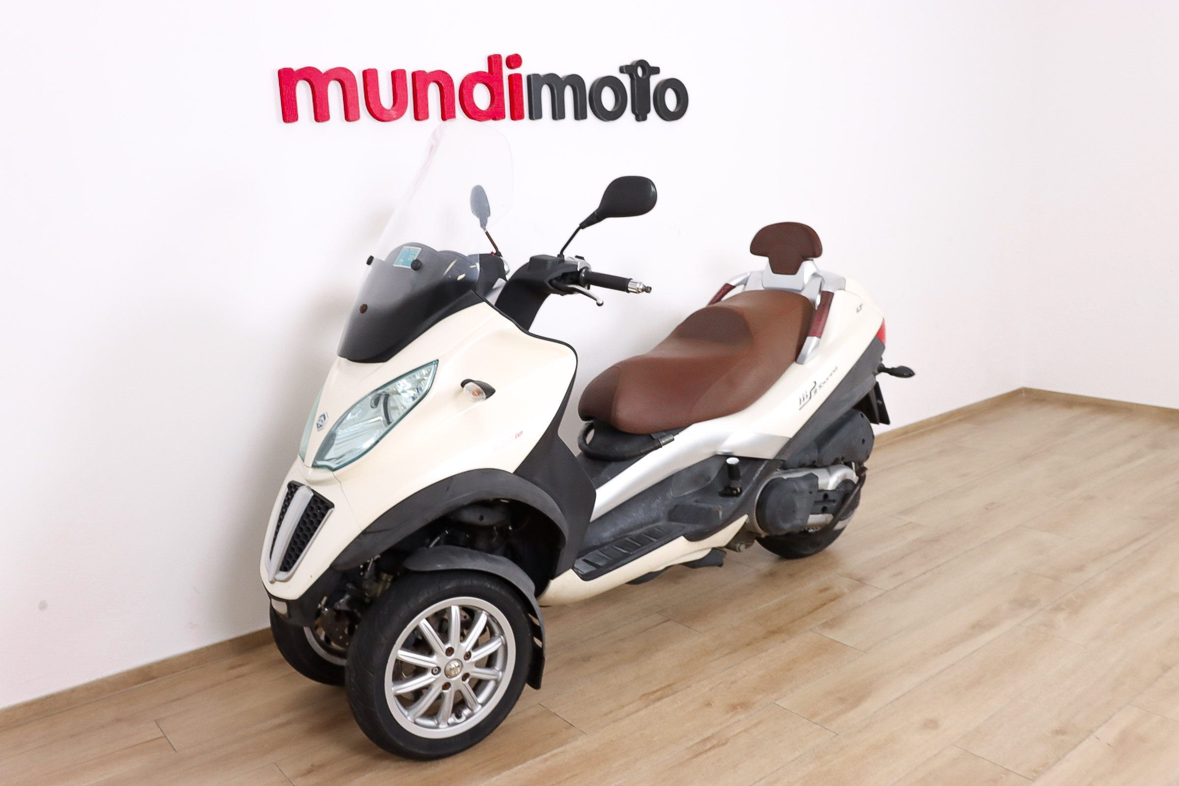 PIAGGIO MP3 LT 500 BusinessPIAGGIO7 PIAGGIO MP3 LT 500 BusinessPIAGGIO7