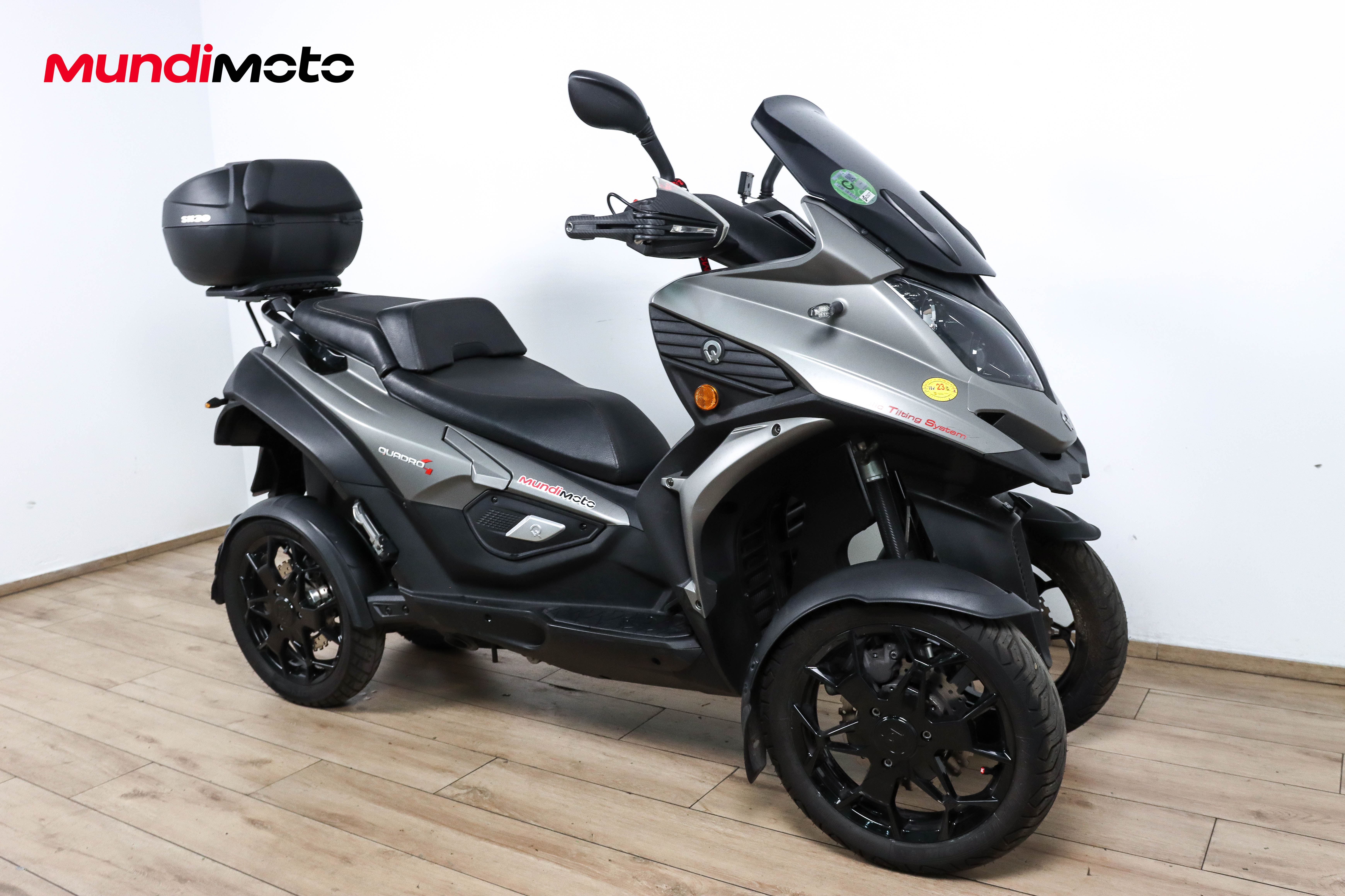 QUADRO 4QUADRO1 QUADRO 4QUADRO1
