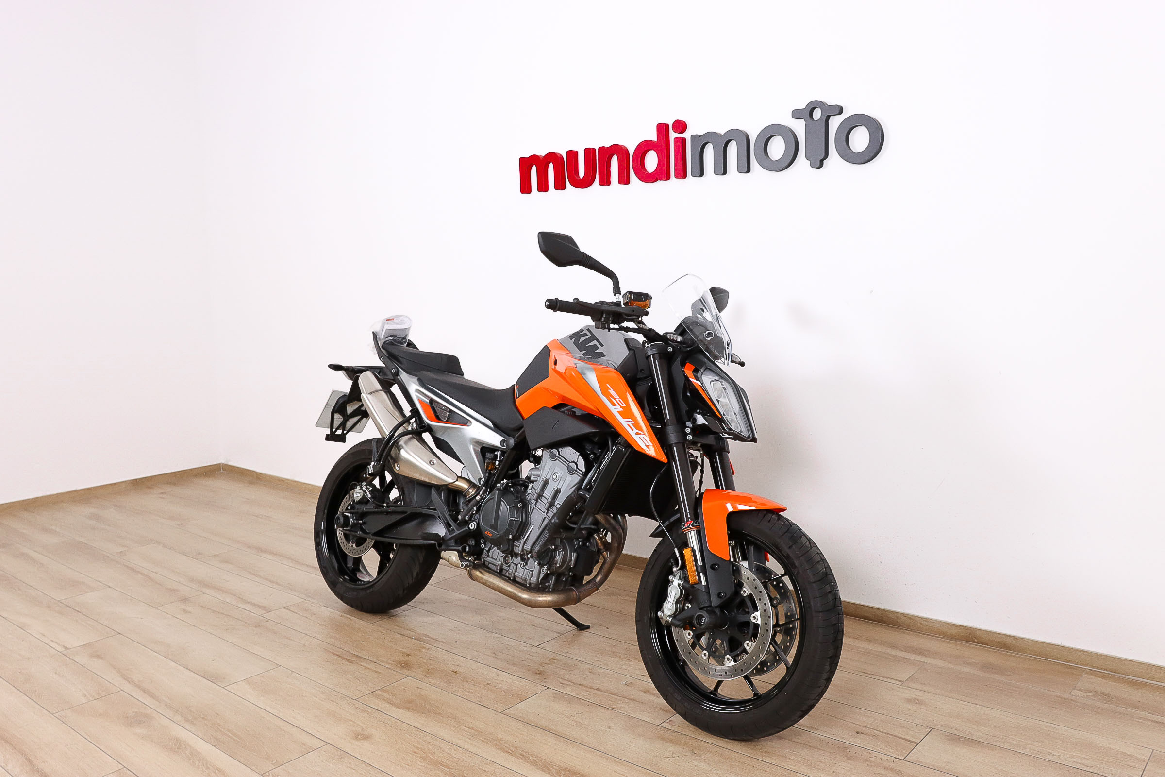 KTM 790 DukeKTM1 KTM 790 DukeKTM1