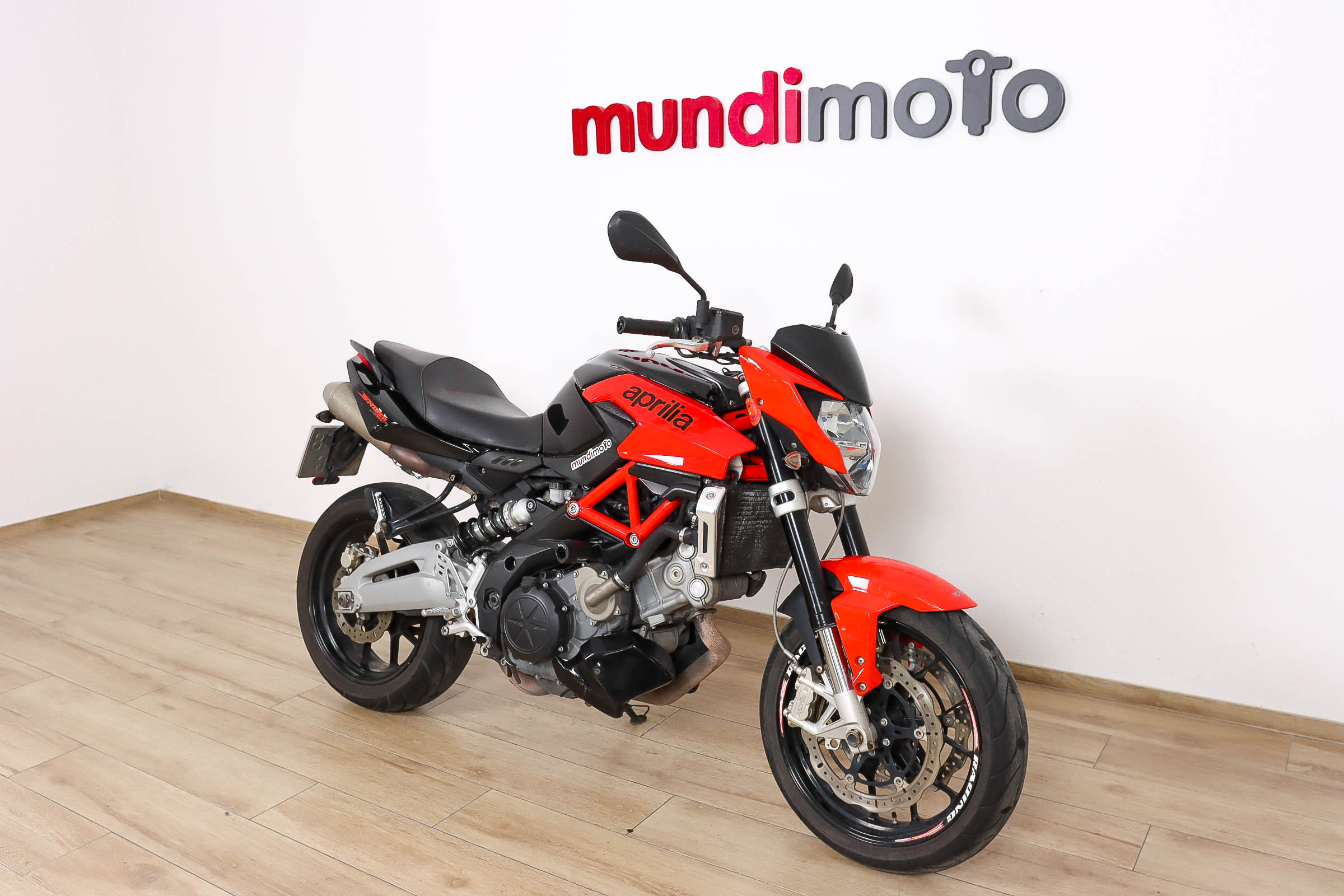 APRILIA Shiver 750APRILIA2 APRILIA Shiver 750APRILIA2