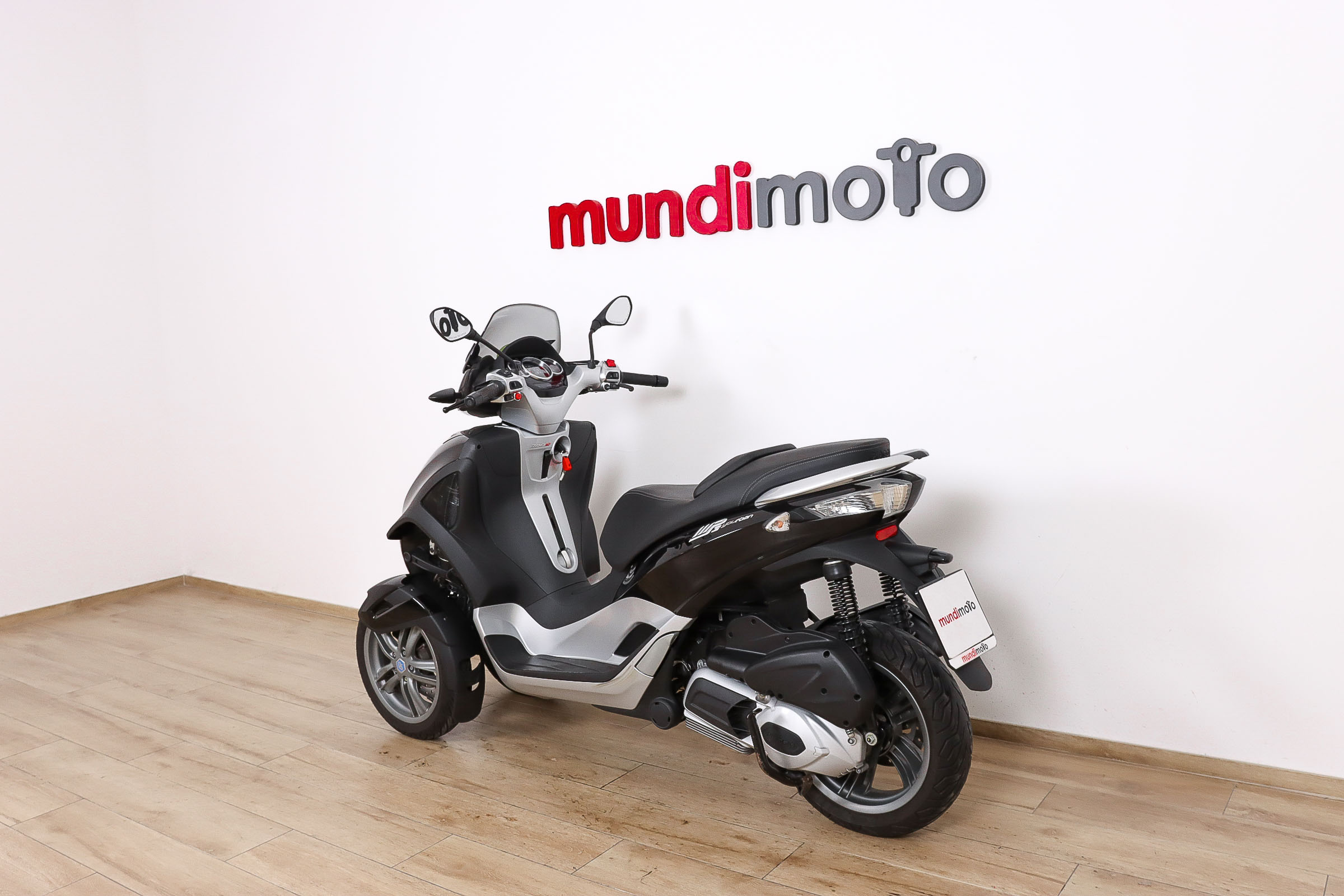 PIAGGIO MP3 Yourban 300 IEPIAGGIO7 PIAGGIO MP3 Yourban 300 IEPIAGGIO7