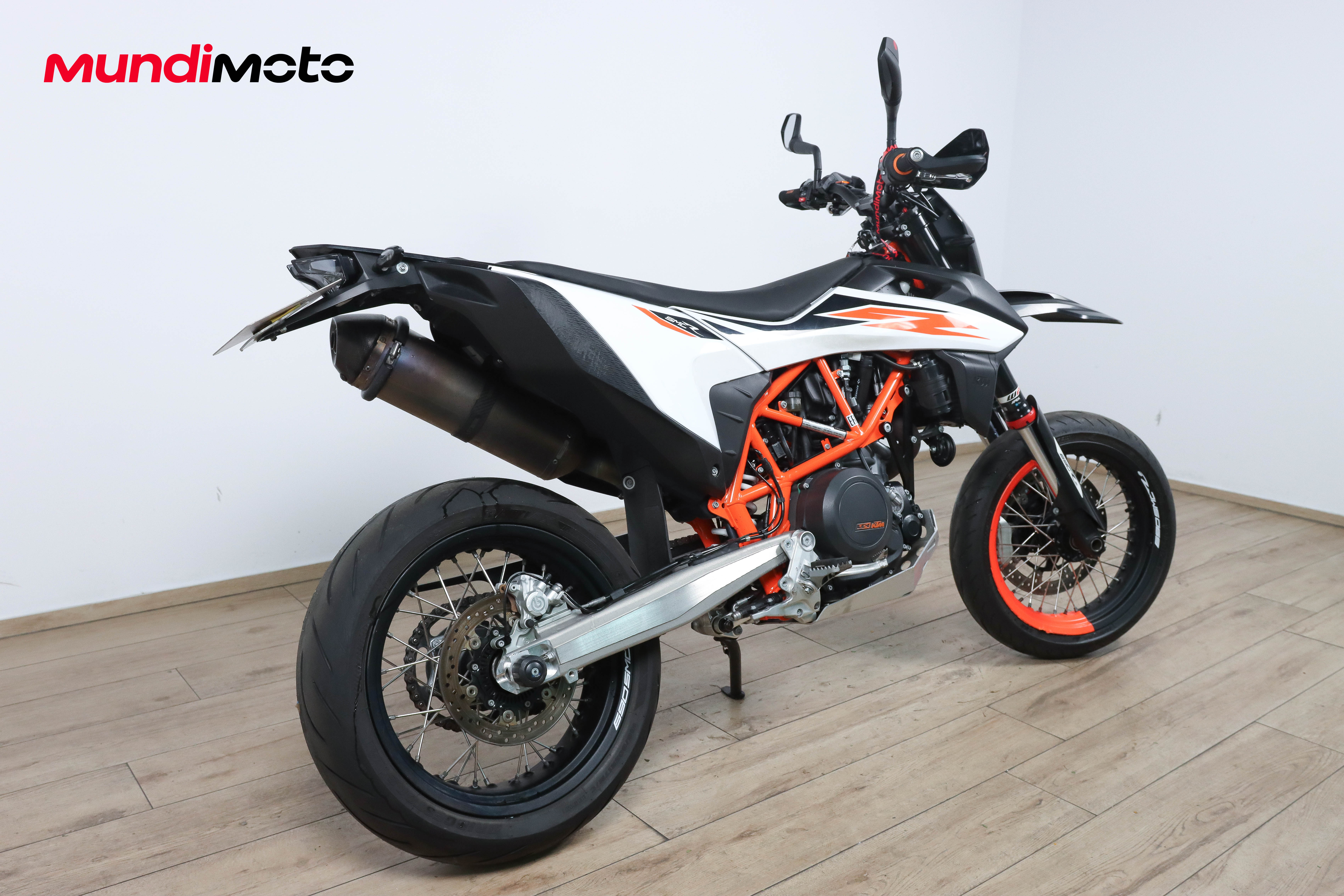 KTM 690 SMC R ABSKTM2 KTM 690 SMC R ABSKTM2