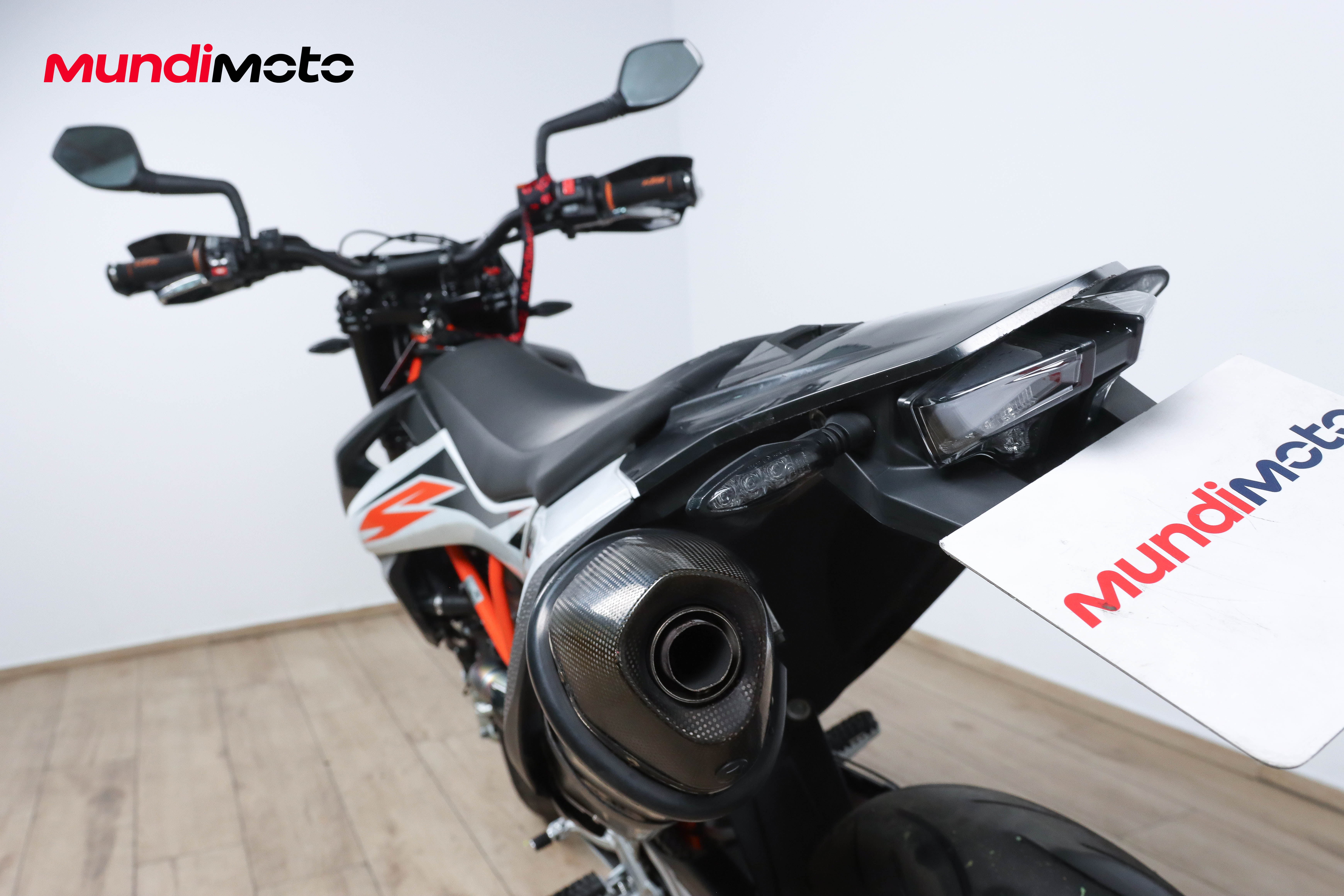 KTM 690 SMC R ABSKTM7 KTM 690 SMC R ABSKTM7