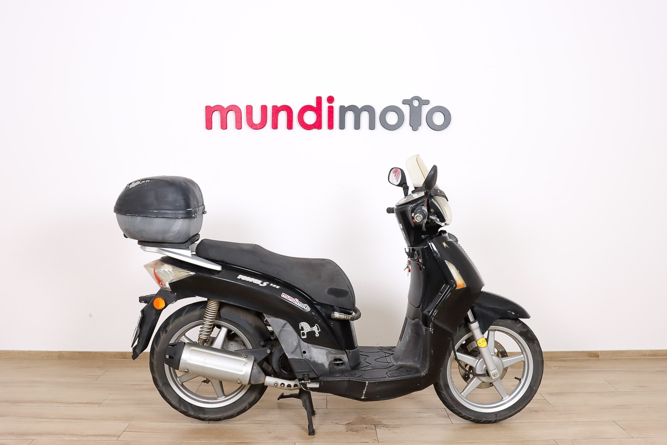 KYMCO People 125 SKYMCO0 KYMCO People 125 SKYMCO0