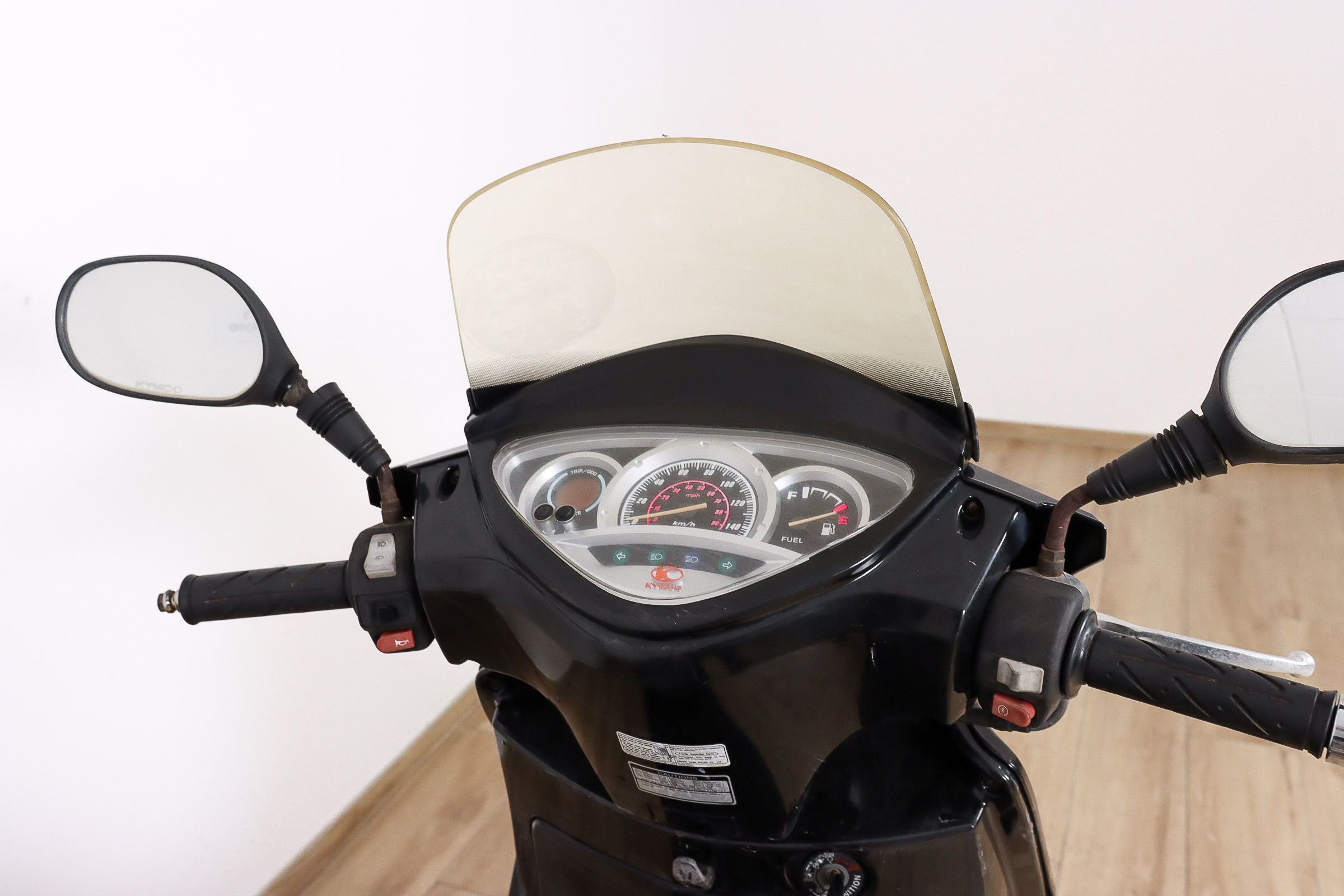 KYMCO People 125 SKYMCO5 KYMCO People 125 SKYMCO5