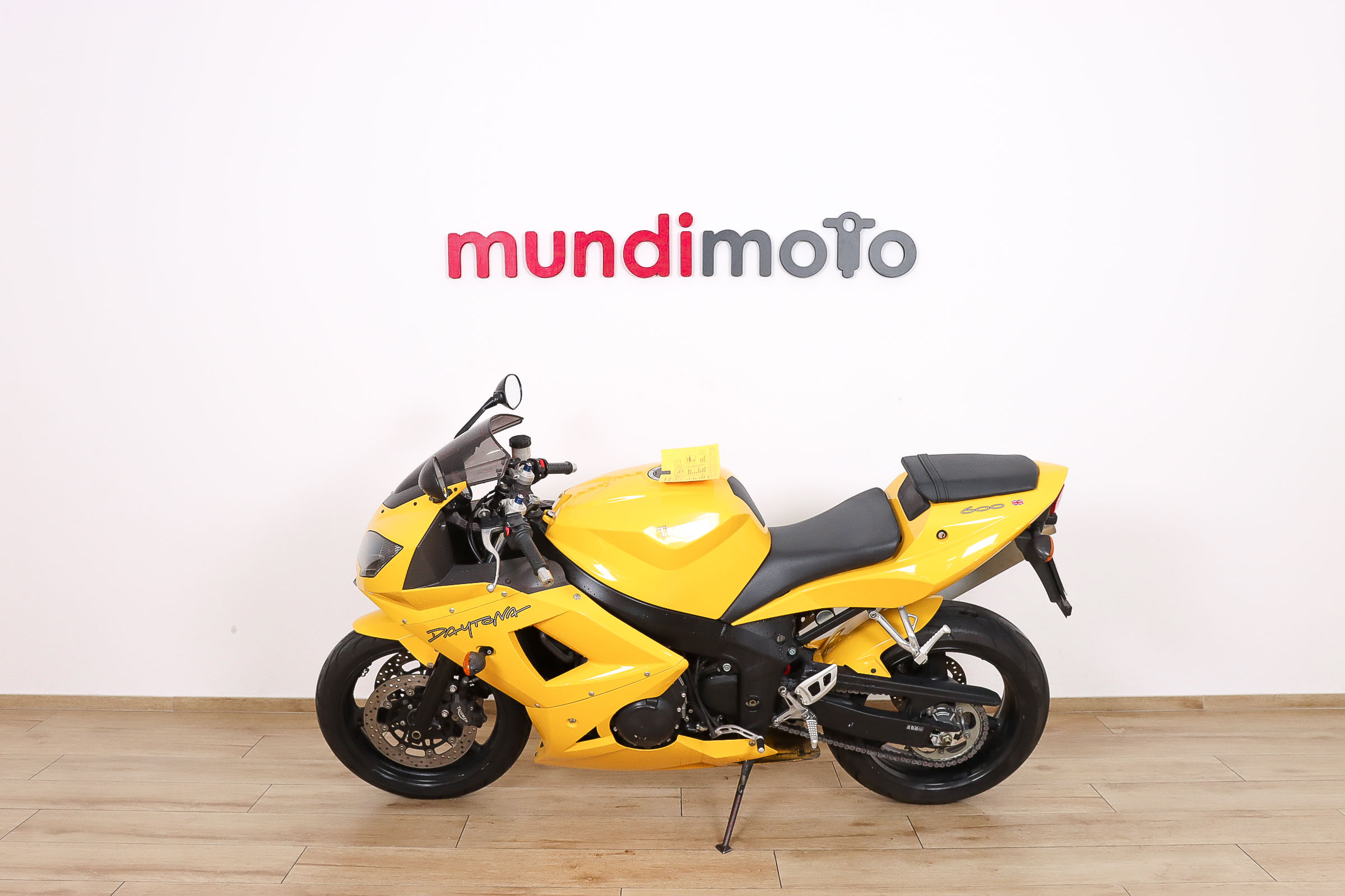 TRIUMPH DAYTONA 600TRIUMPH5 TRIUMPH DAYTONA 600TRIUMPH5