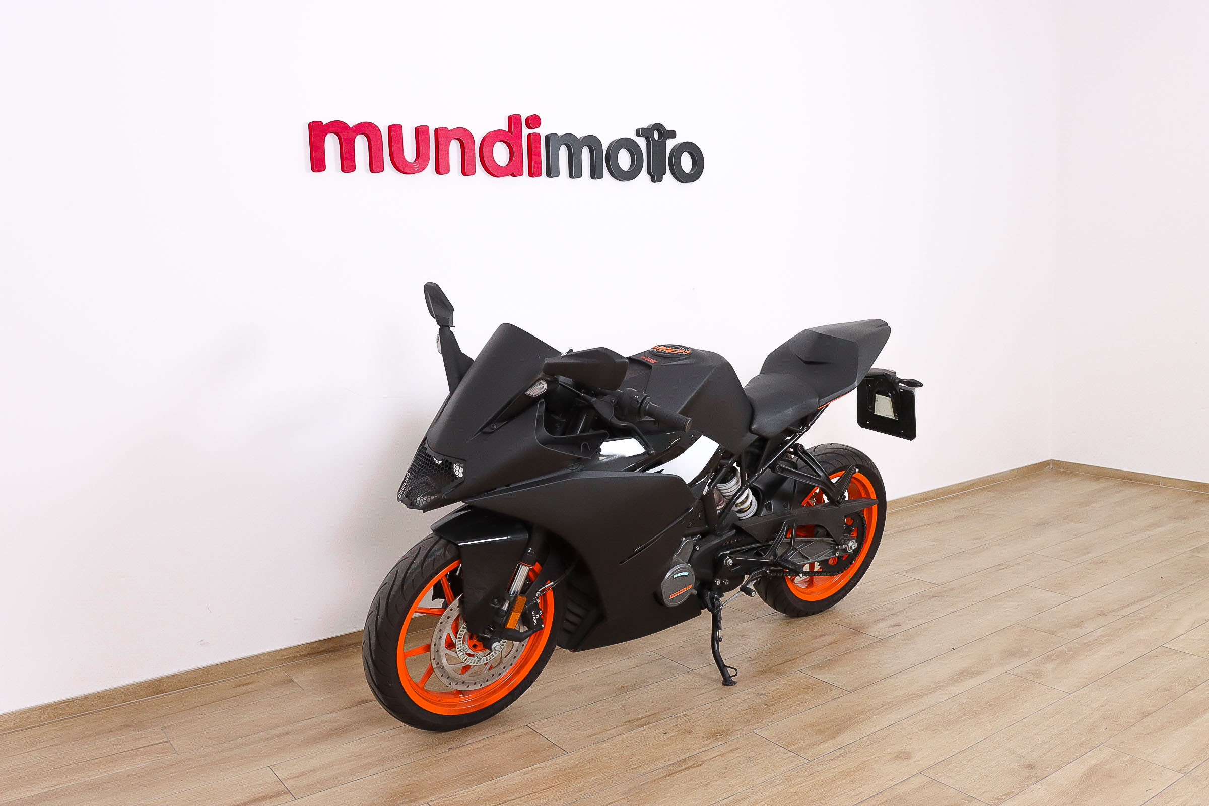 KTM RC 125KTM4 KTM RC 125KTM4