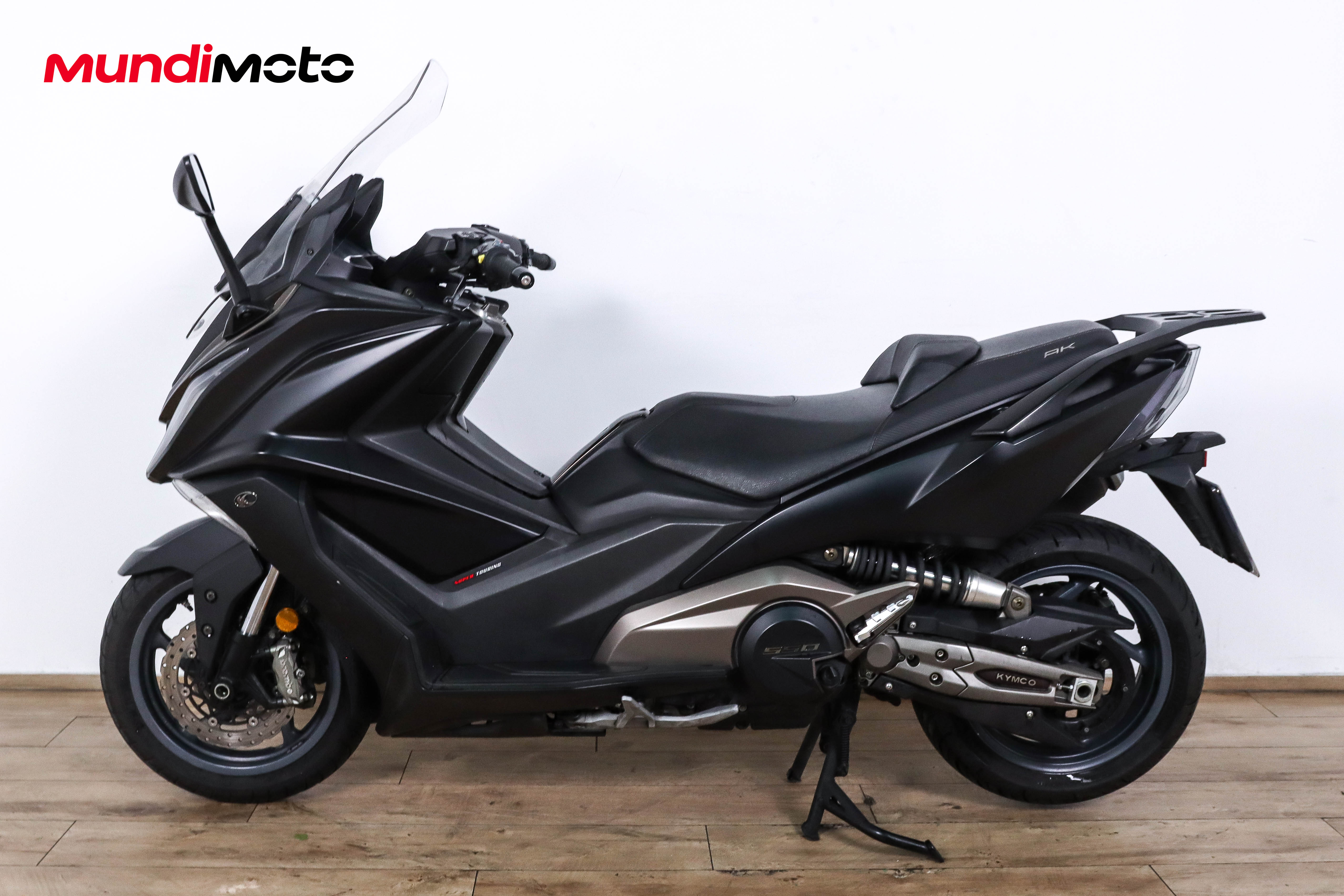 KYMCO AK 550KYMCO4 KYMCO AK 550KYMCO4