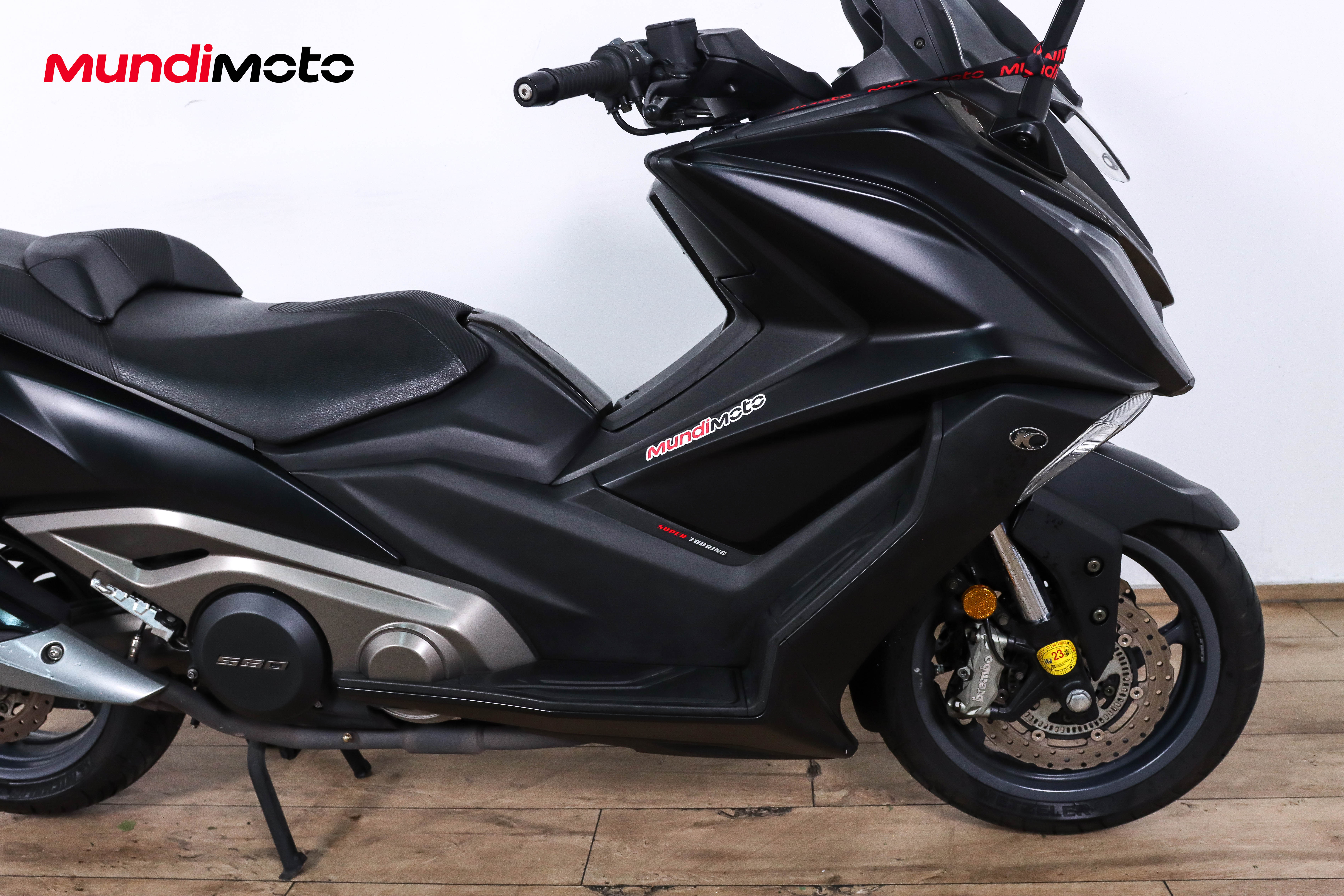 KYMCO AK 550KYMCO11 KYMCO AK 550KYMCO11